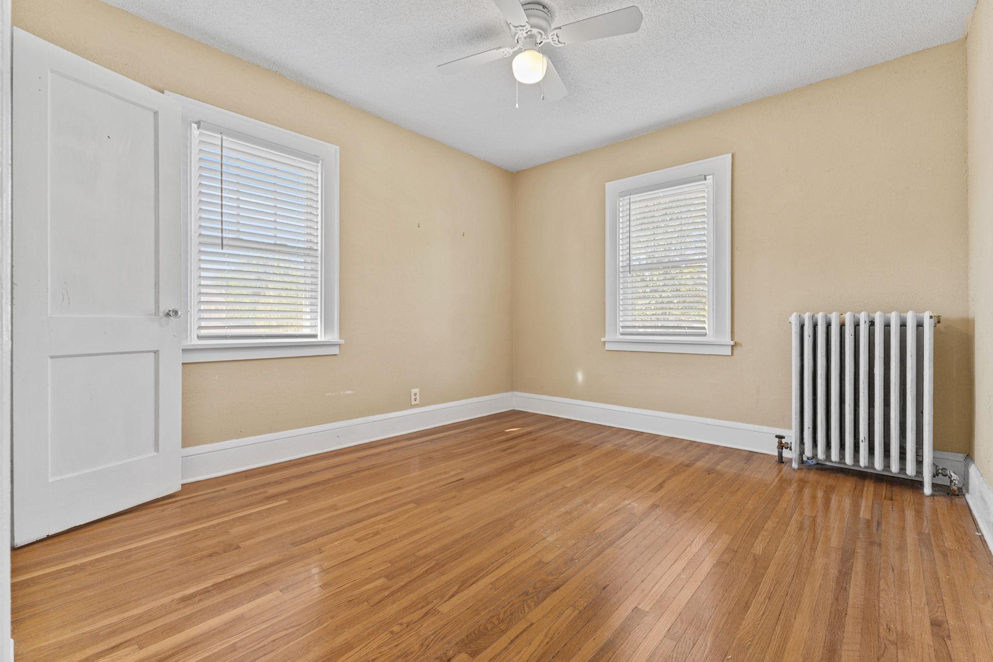 View of Residential at 1618 Vincent Avenue, Minneapolis MN 55411, Minneapolis (18 of 41) - Mike Wilen | Minnesota Team Real Estate
