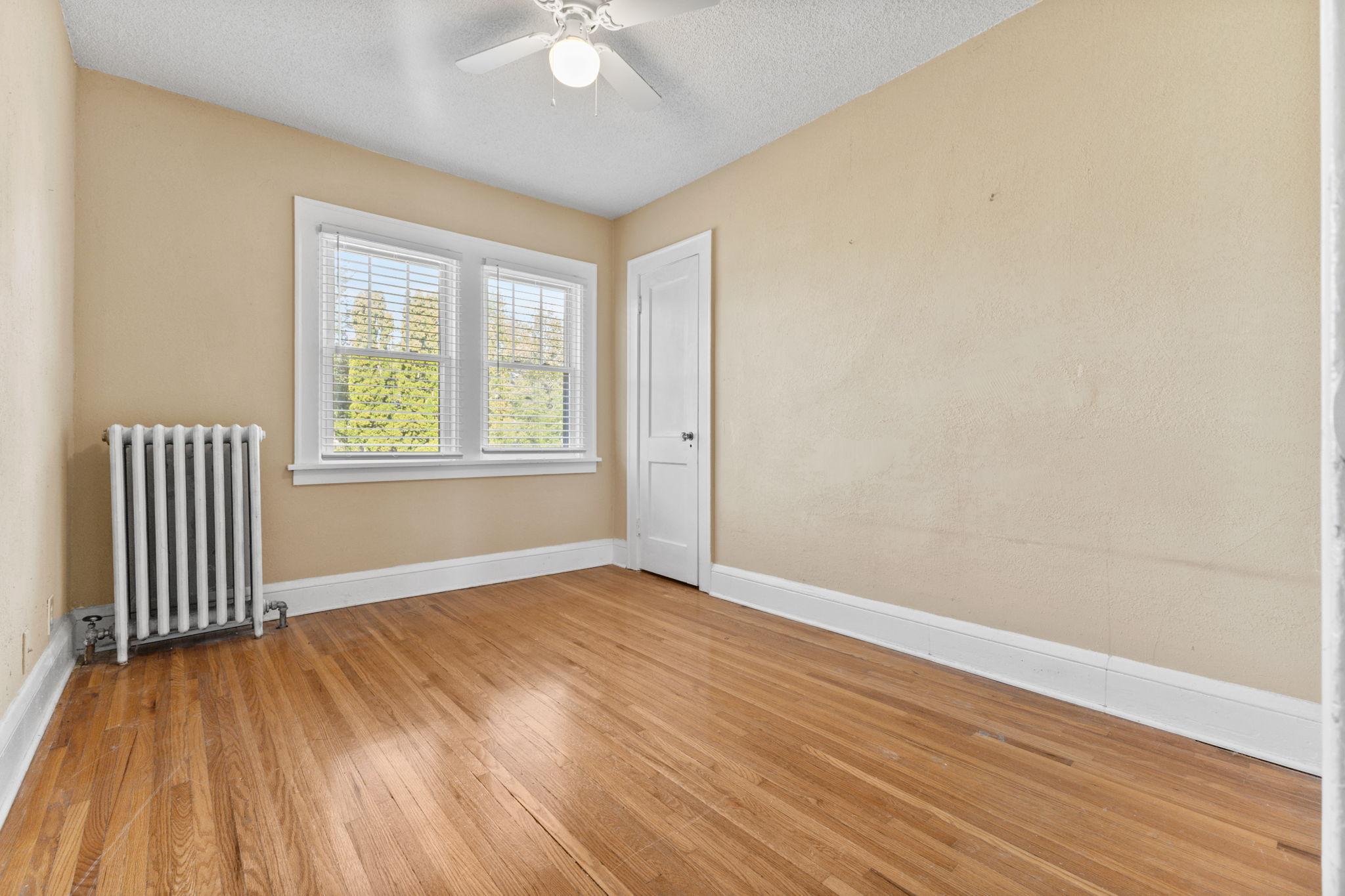 View of Residential at 1618 Vincent Avenue, Minneapolis MN 55411, Minneapolis (17 of 41) - Mike Wilen | Minnesota Team Real Estate