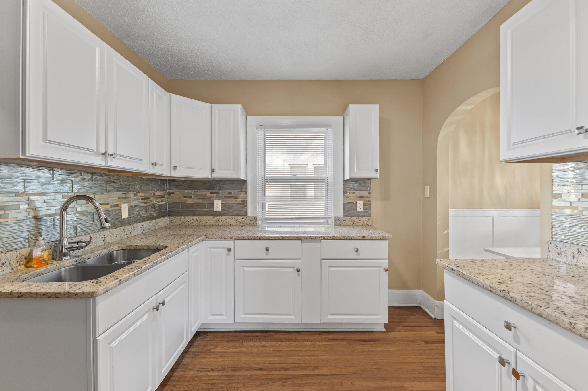 View of Residential at 1618 Vincent Avenue, Minneapolis MN 55411, Minneapolis (5 of 41) - Mike Wilen | Minnesota Team Real Estate