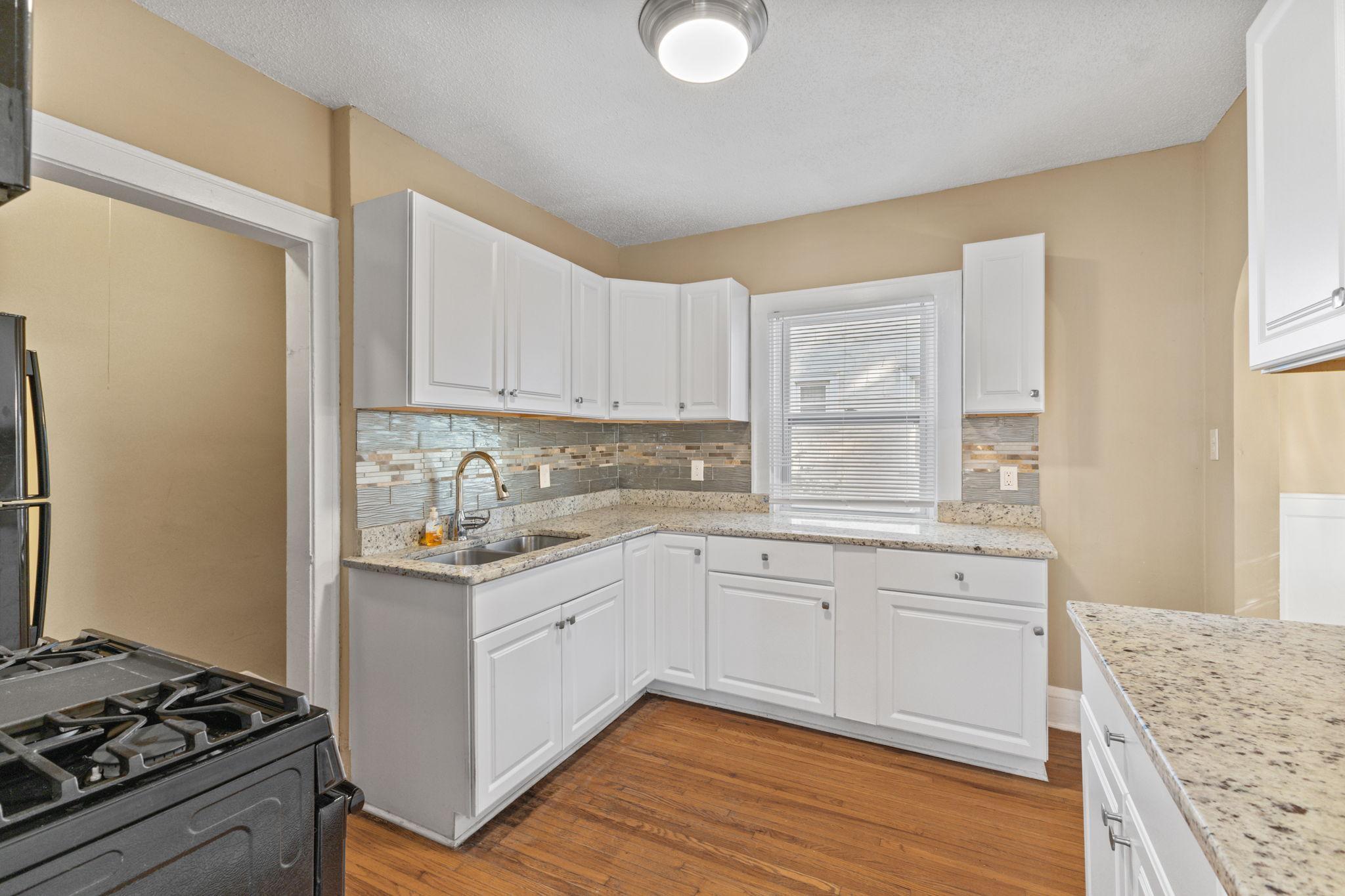 View of Residential at 1618 Vincent Avenue, Minneapolis MN 55411, Minneapolis (6 of 41) - Mike Wilen | Minnesota Team Real Estate