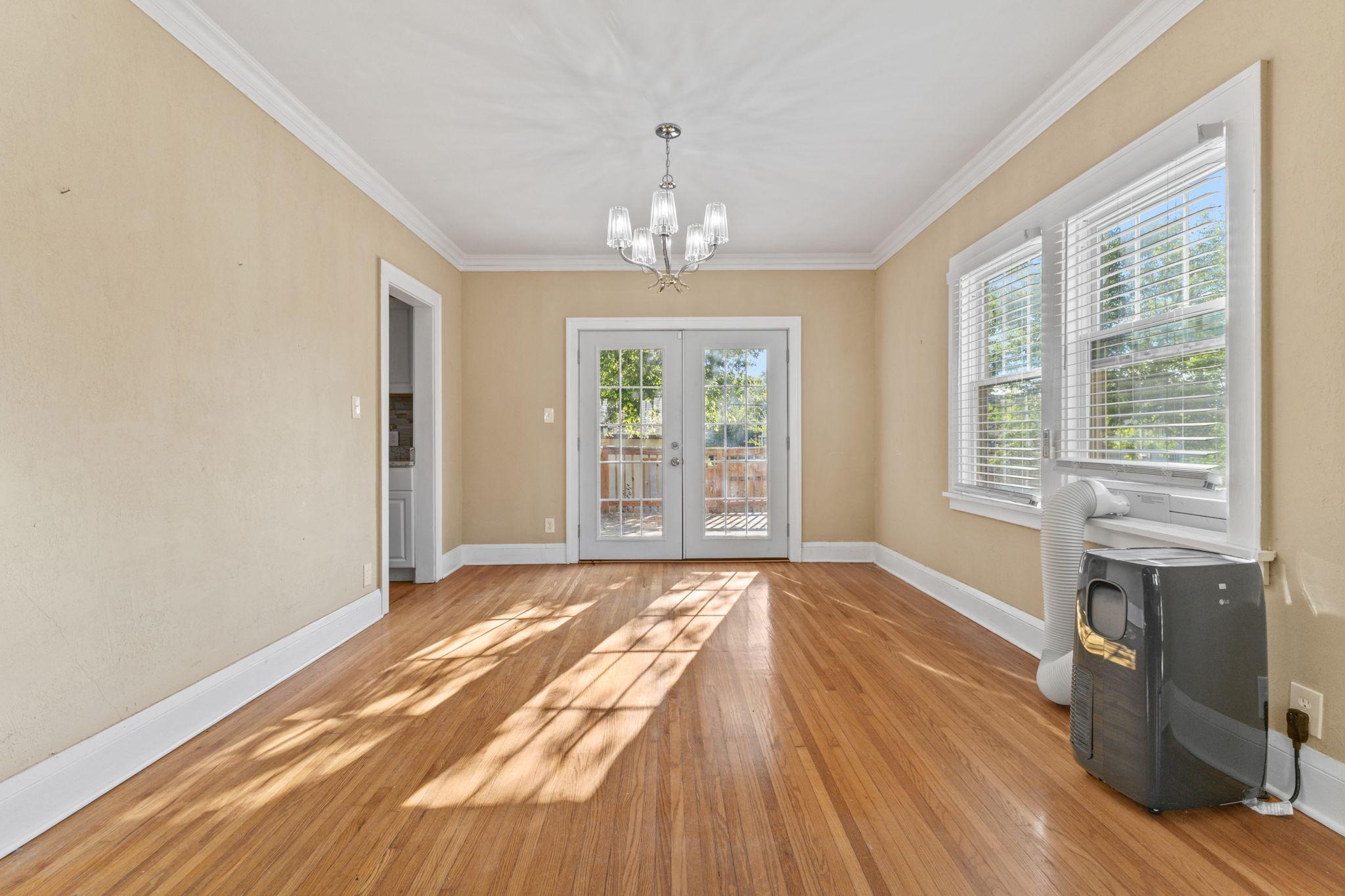 View of Residential at 1618 Vincent Avenue, Minneapolis MN 55411, Minneapolis (14 of 41) - Mike Wilen | Minnesota Team Real Estate