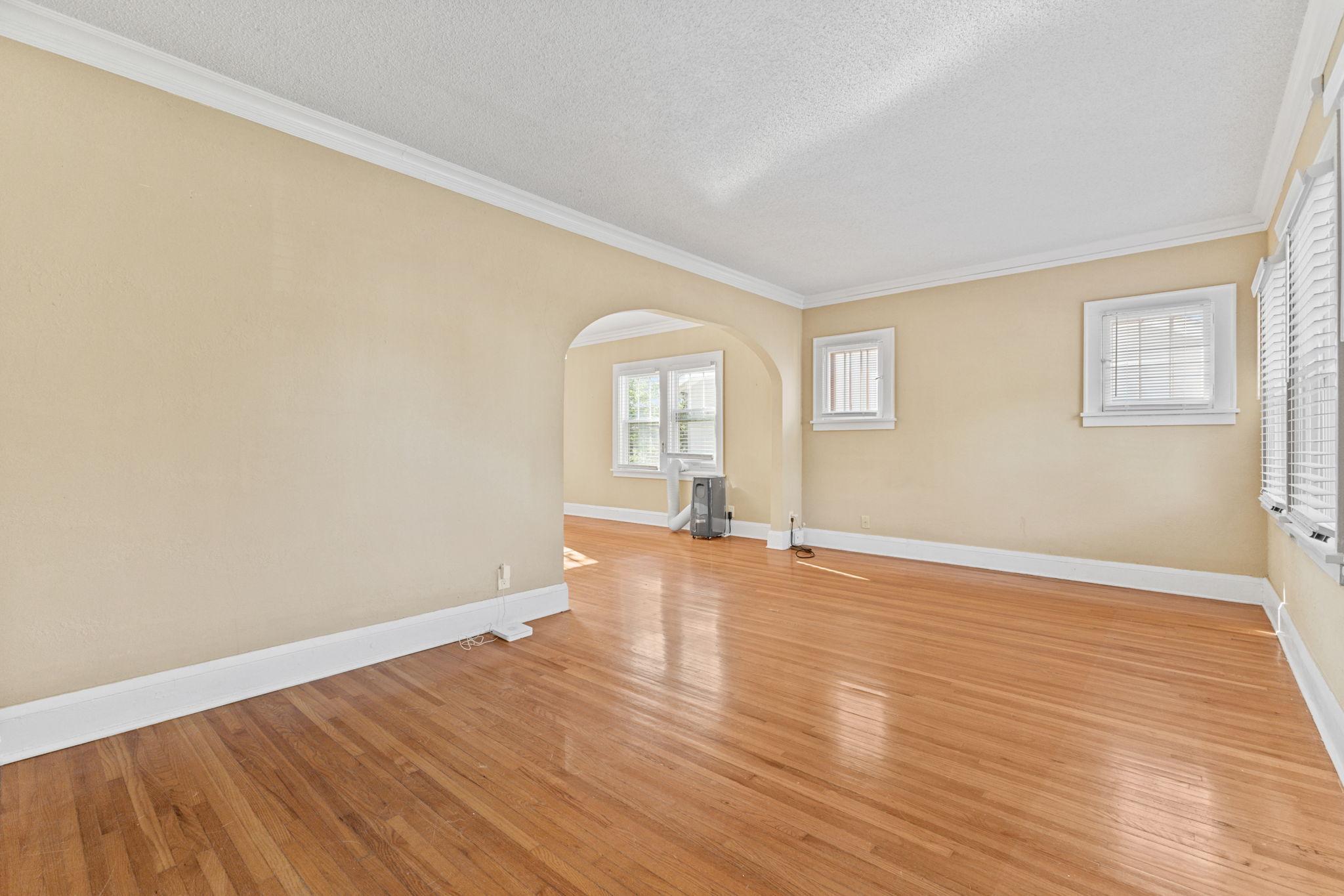 View of Residential at 1618 Vincent Avenue, Minneapolis MN 55411, Minneapolis (11 of 41) - Mike Wilen | Minnesota Team Real Estate