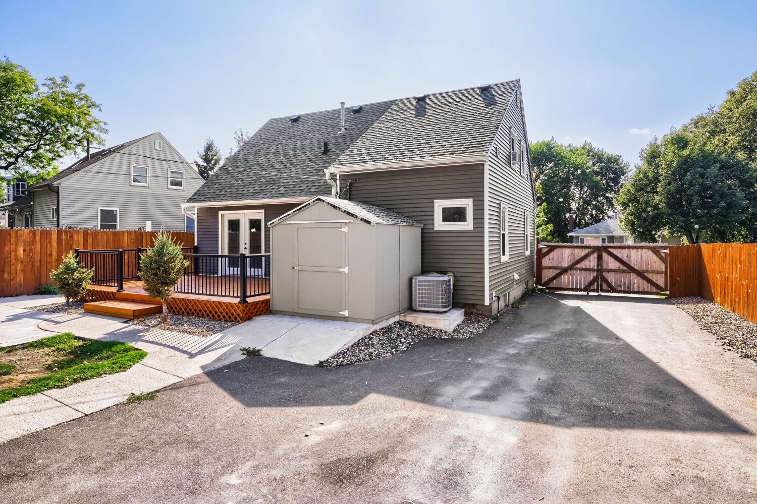 View of Residential at 1168 Kruse Street, West Saint Paul MN 55118, West Saint Paul (20 of 20) - Mike Wilen | Minnesota Team Real Estate