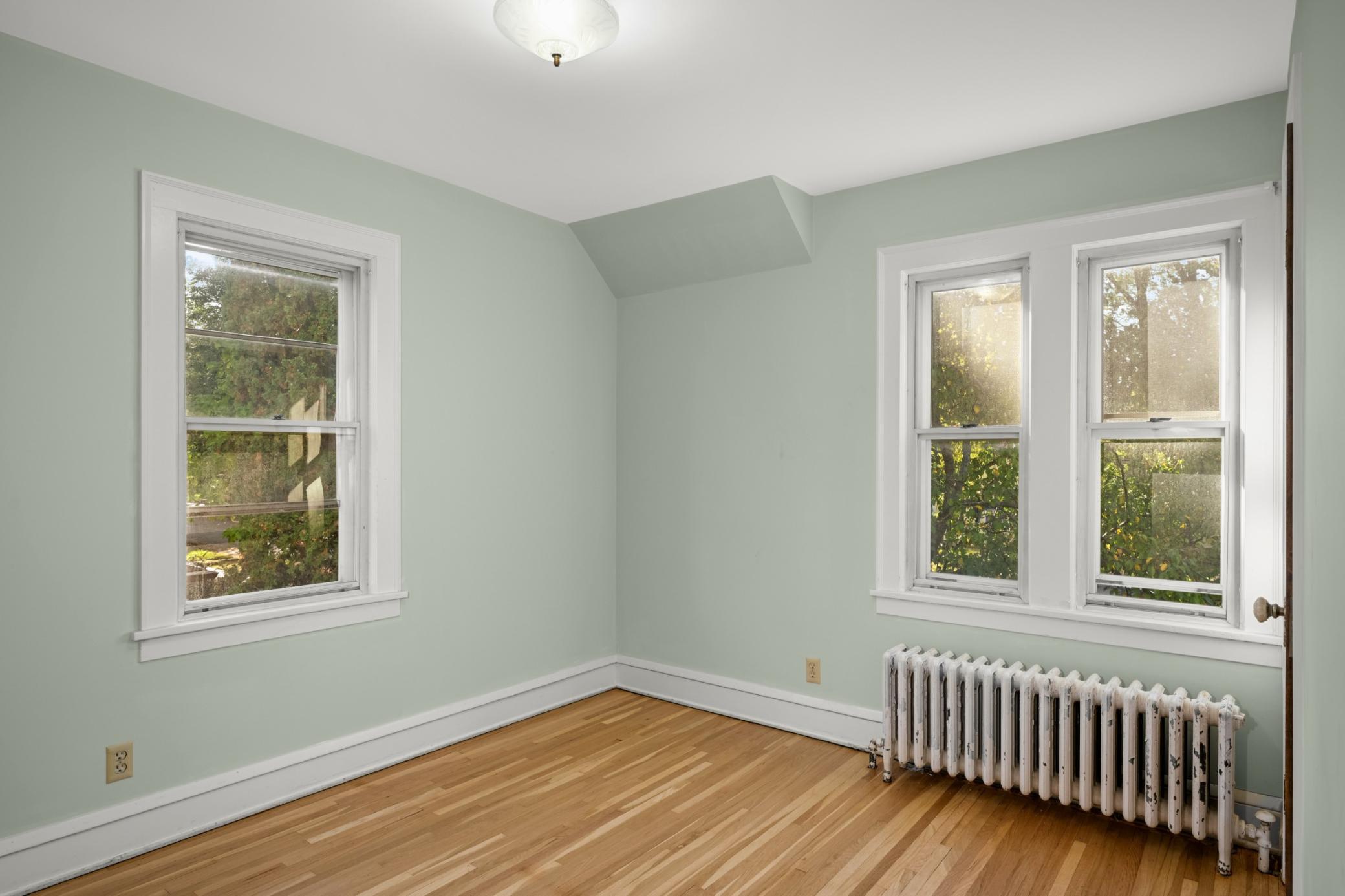 View of Residential at 2751 Arthur Street, Minneapolis MN 55418, Minneapolis (28 of 37) - Mike Wilen | Minnesota Team Real Estate