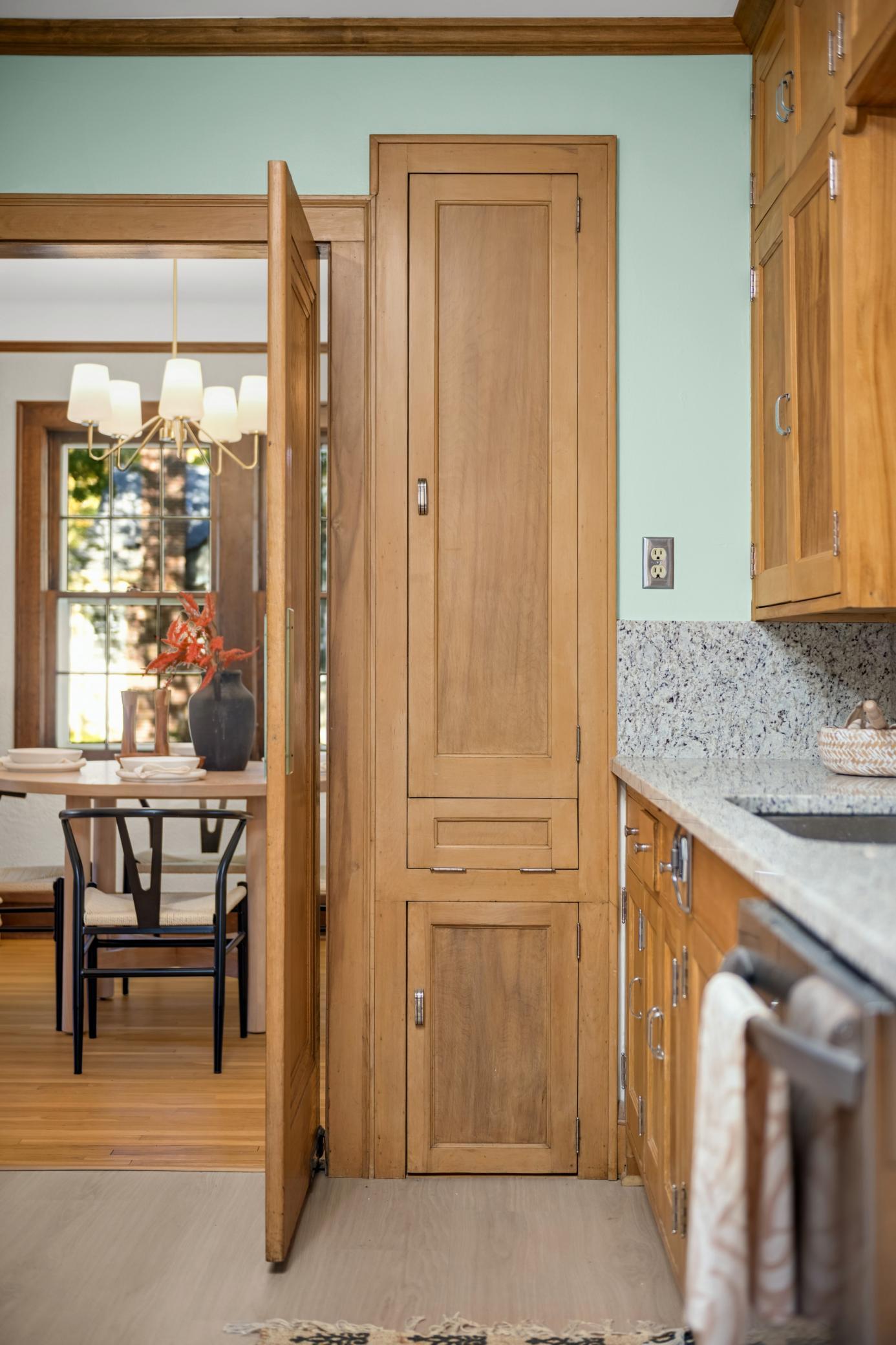 View of Residential at 2751 Arthur Street, Minneapolis MN 55418, Minneapolis (17 of 37) - Mike Wilen | Minnesota Team Real Estate