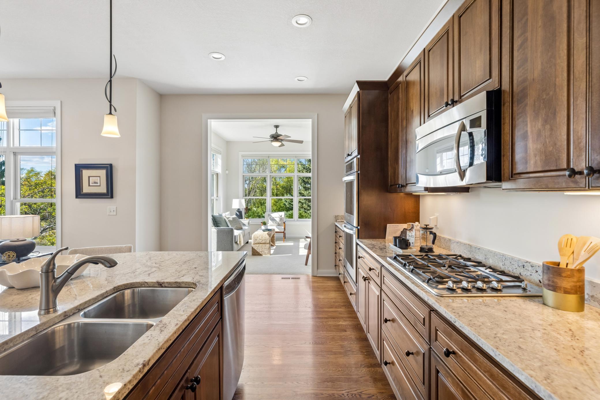 View of Residential at 1354 Riverside Lane, Mendota Heights MN 55118, Mendota Heights (19 of 51) - Mike Wilen | Minnesota Team Real Estate