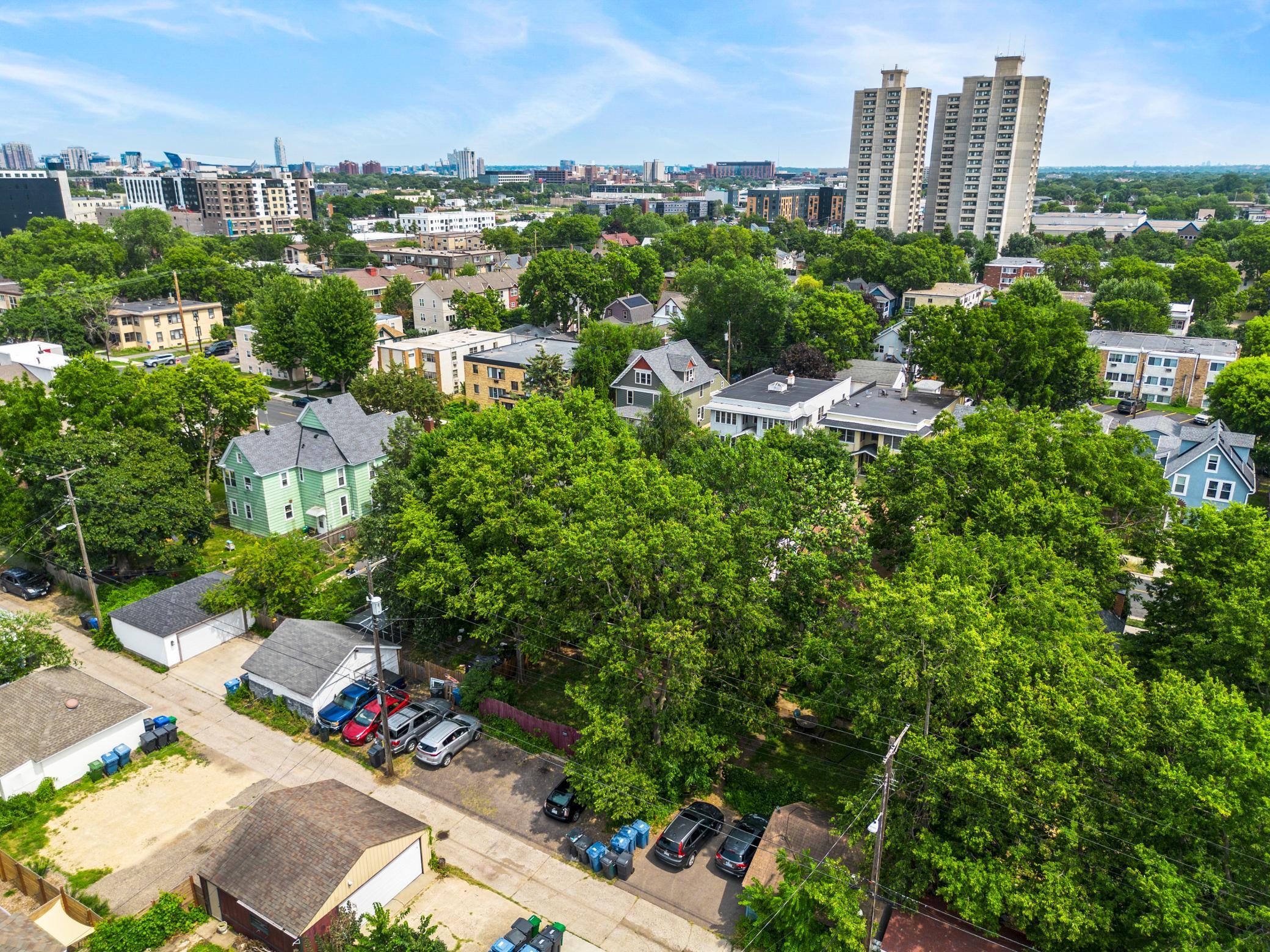 View of Residential at 3128 Grand Avenue #3, Minneapolis MN 55408, Minneapolis (11 of 30) - Mike Wilen | Minnesota Team Real Estate