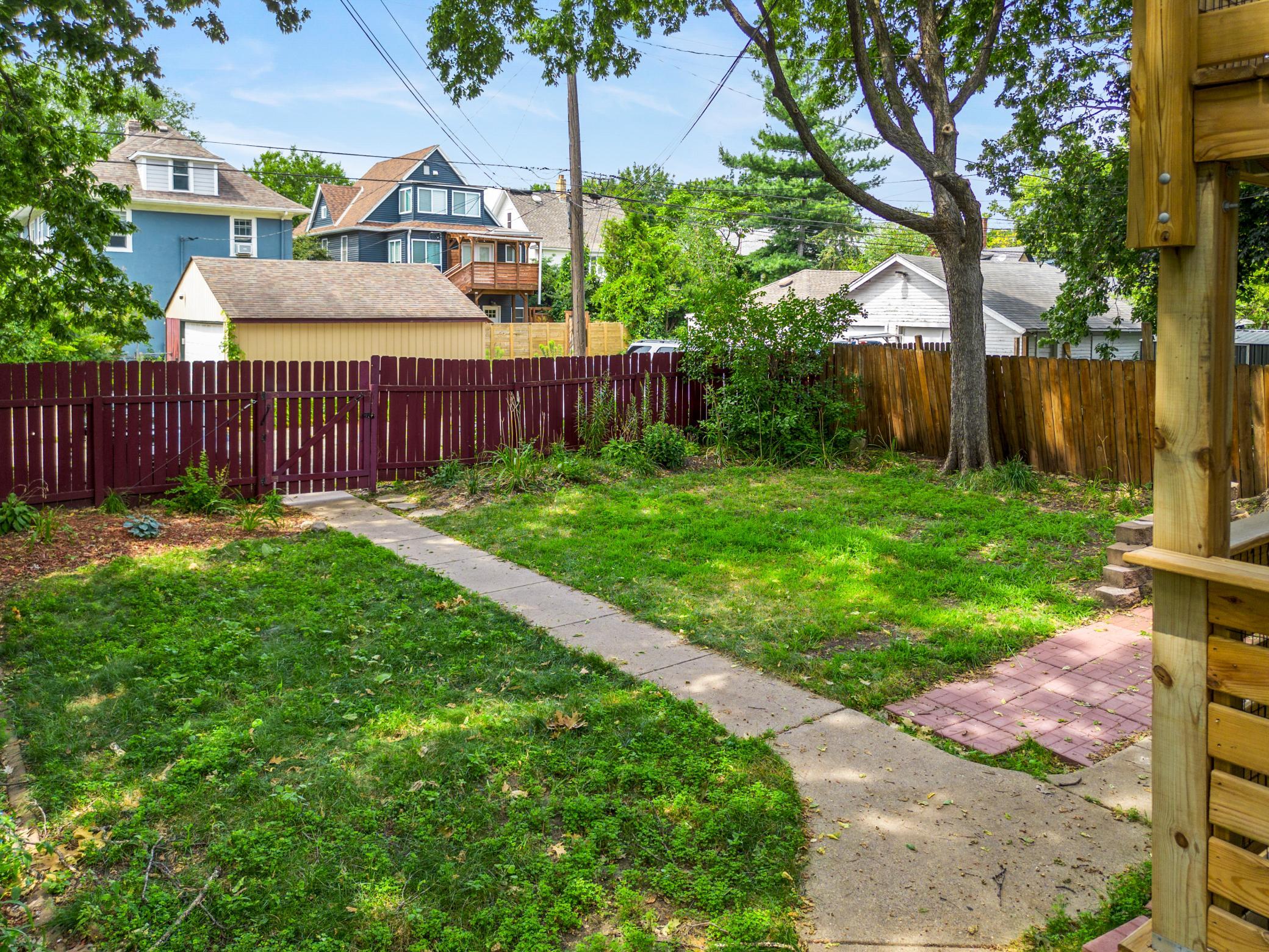 View of Residential at 3128 Grand Avenue #3, Minneapolis MN 55408, Minneapolis (10 of 30) - Mike Wilen | Minnesota Team Real Estate