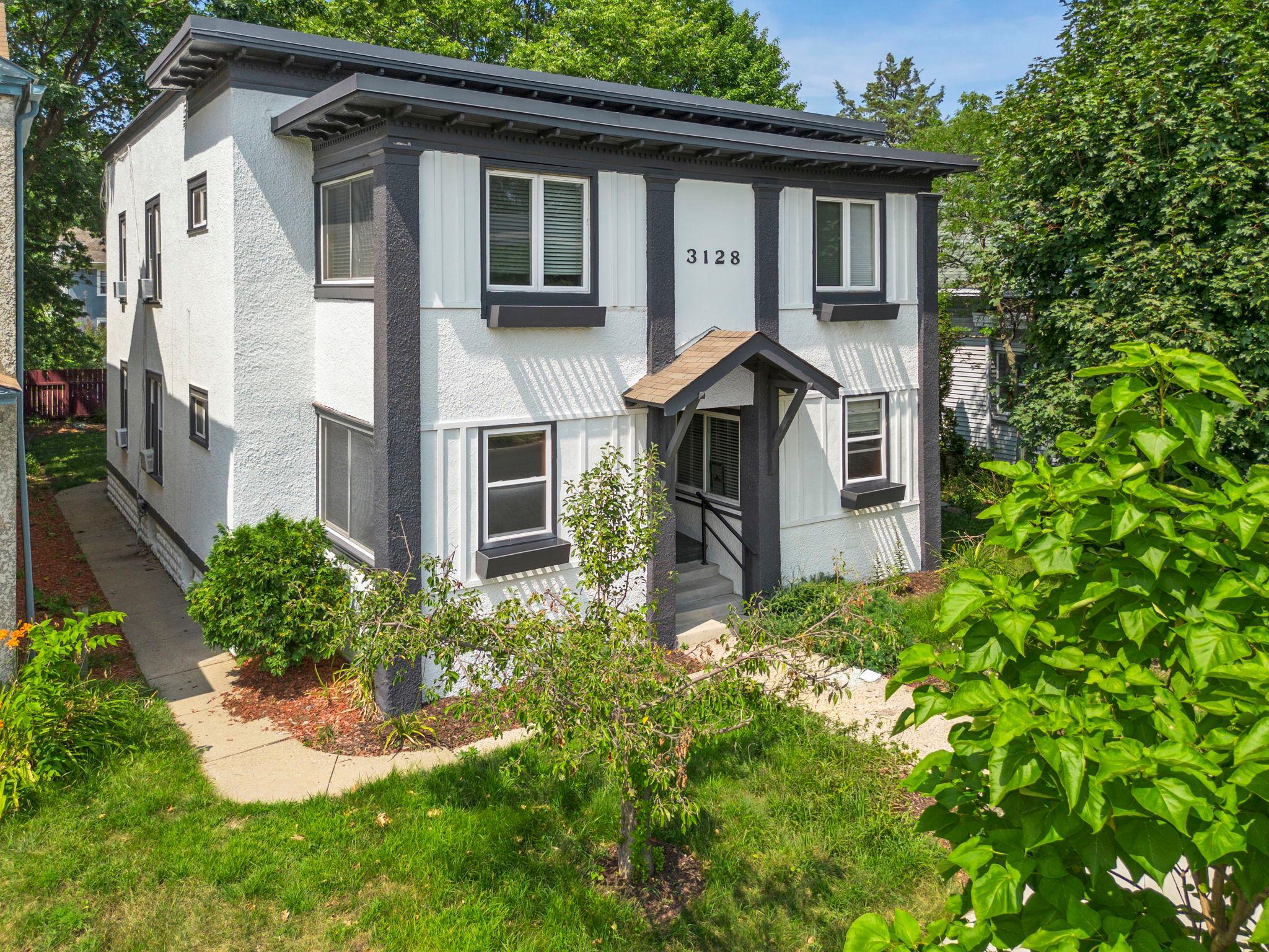 View of Residential at 3128 Grand Avenue #3, Minneapolis MN 55408, Minneapolis (3 of 30) - Mike Wilen | Minnesota Team Real Estate