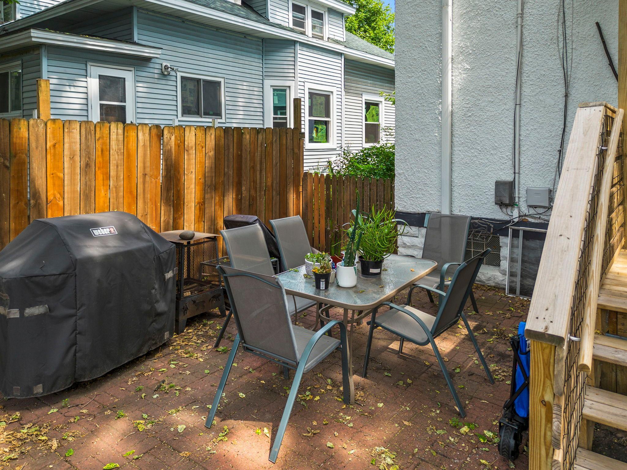 View of Residential at 3128 Grand Avenue #3, Minneapolis MN 55408, Minneapolis (29 of 30) - Mike Wilen | Minnesota Team Real Estate