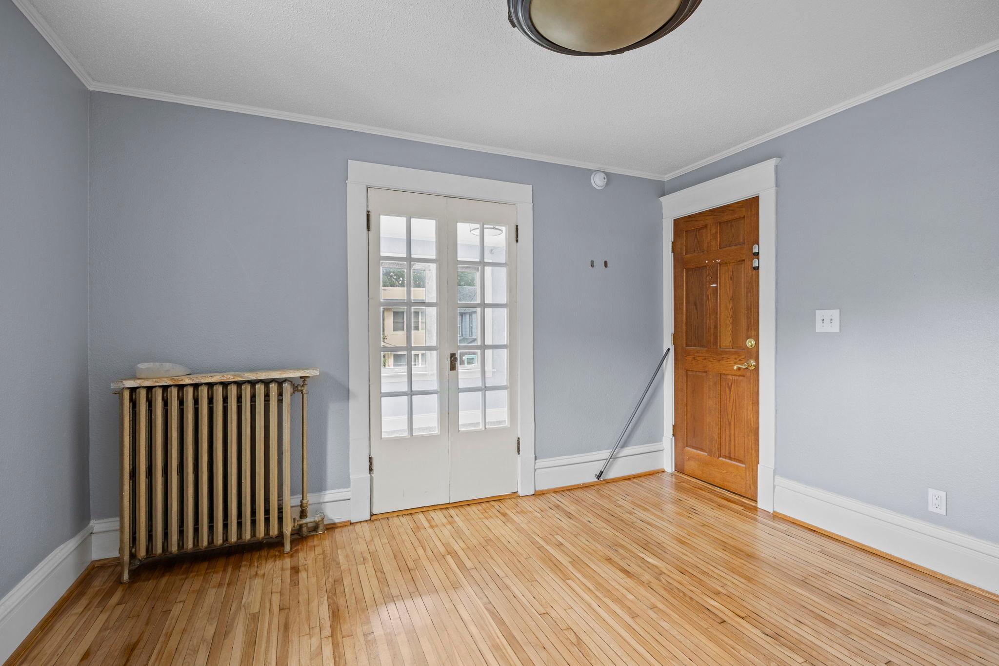 View of Residential at 3128 Grand Avenue #3, Minneapolis MN 55408, Minneapolis (8 of 30) - Mike Wilen | Minnesota Team Real Estate