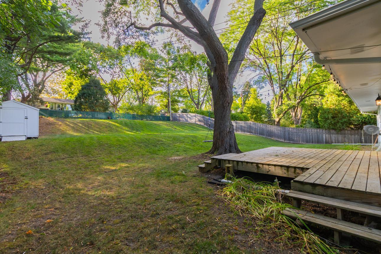 View of Residential at 6700 Hillside Lane, Edina MN 55439, Edina (45 of 53) - Mike Wilen | Minnesota Team Real Estate