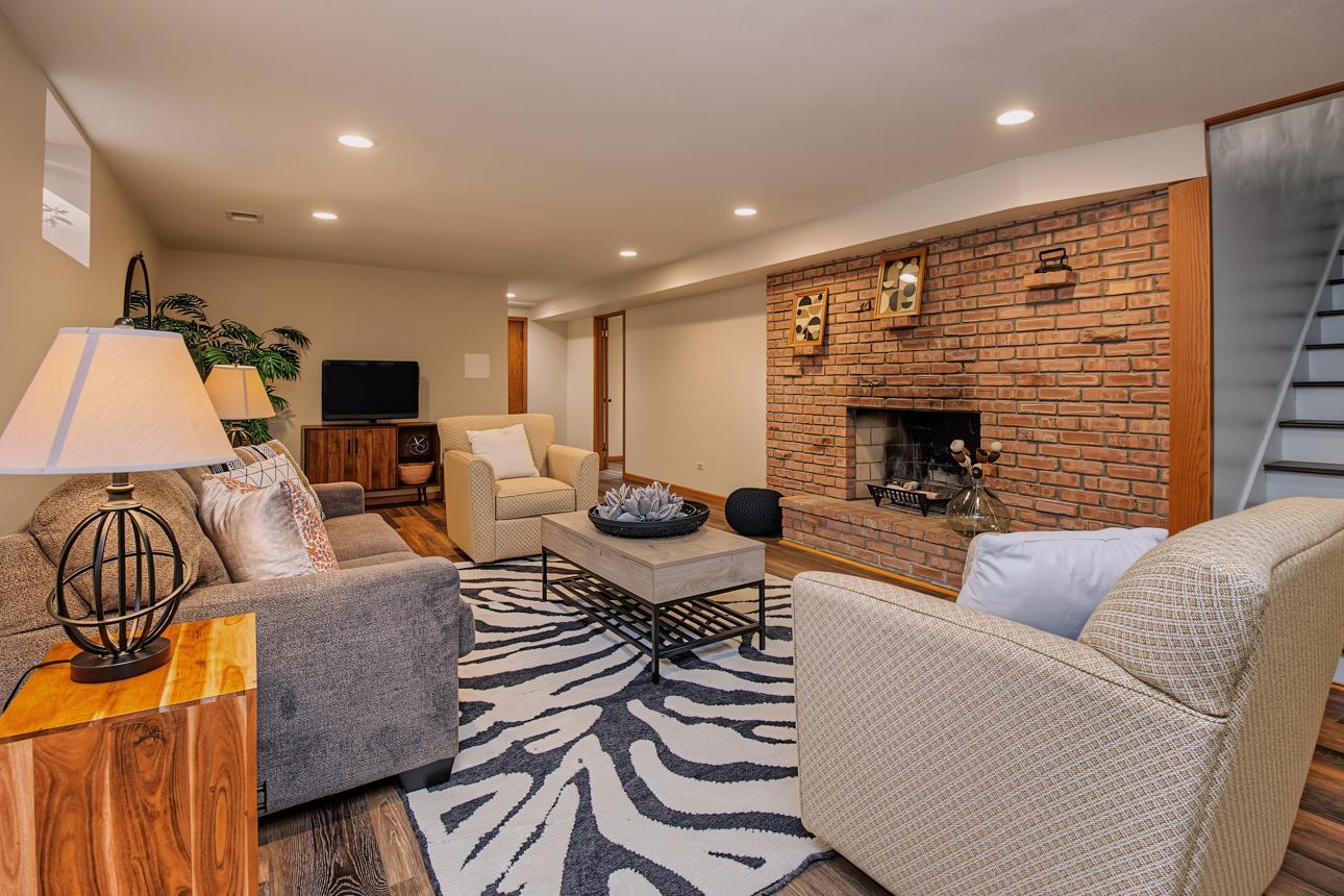 View of Residential at 6700 Hillside Lane, Edina MN 55439, Edina (31 of 53) - Mike Wilen | Minnesota Team Real Estate