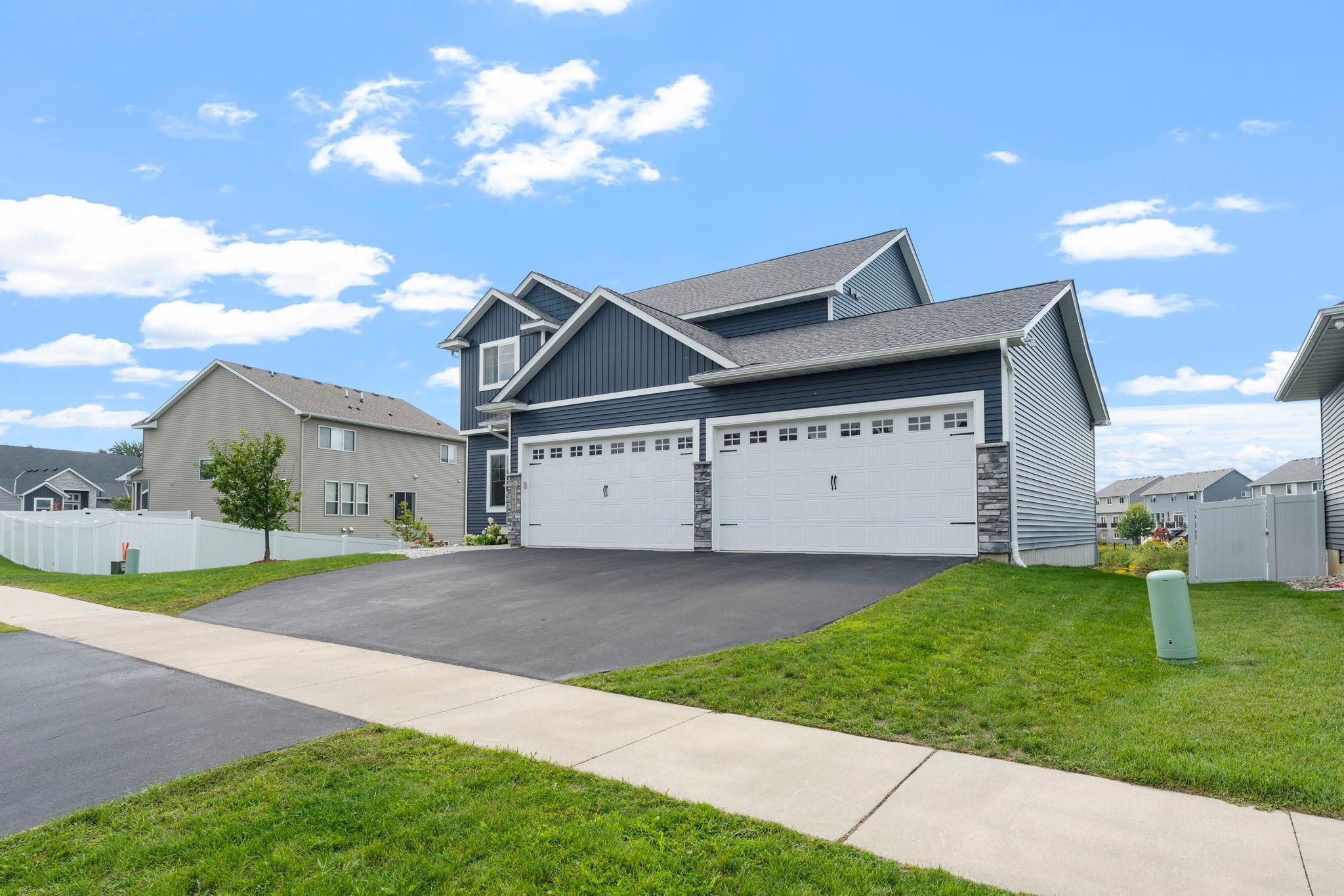 View of Residential at 17847 Eclipse Avenue, Lakeville MN 55044, Lakeville (12 of 74) - Mike Wilen | Minnesota Team Real Estate