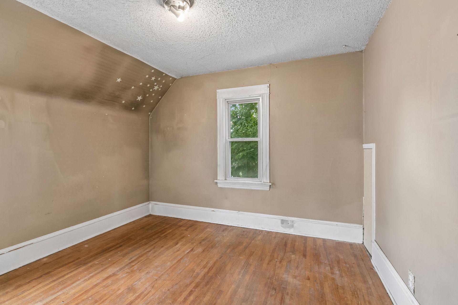 View of Residential Income at 628 4th Street, Minneapolis MN 55413, Minneapolis (29 of 40) - Mike Wilen | Minnesota Team Real Estate
