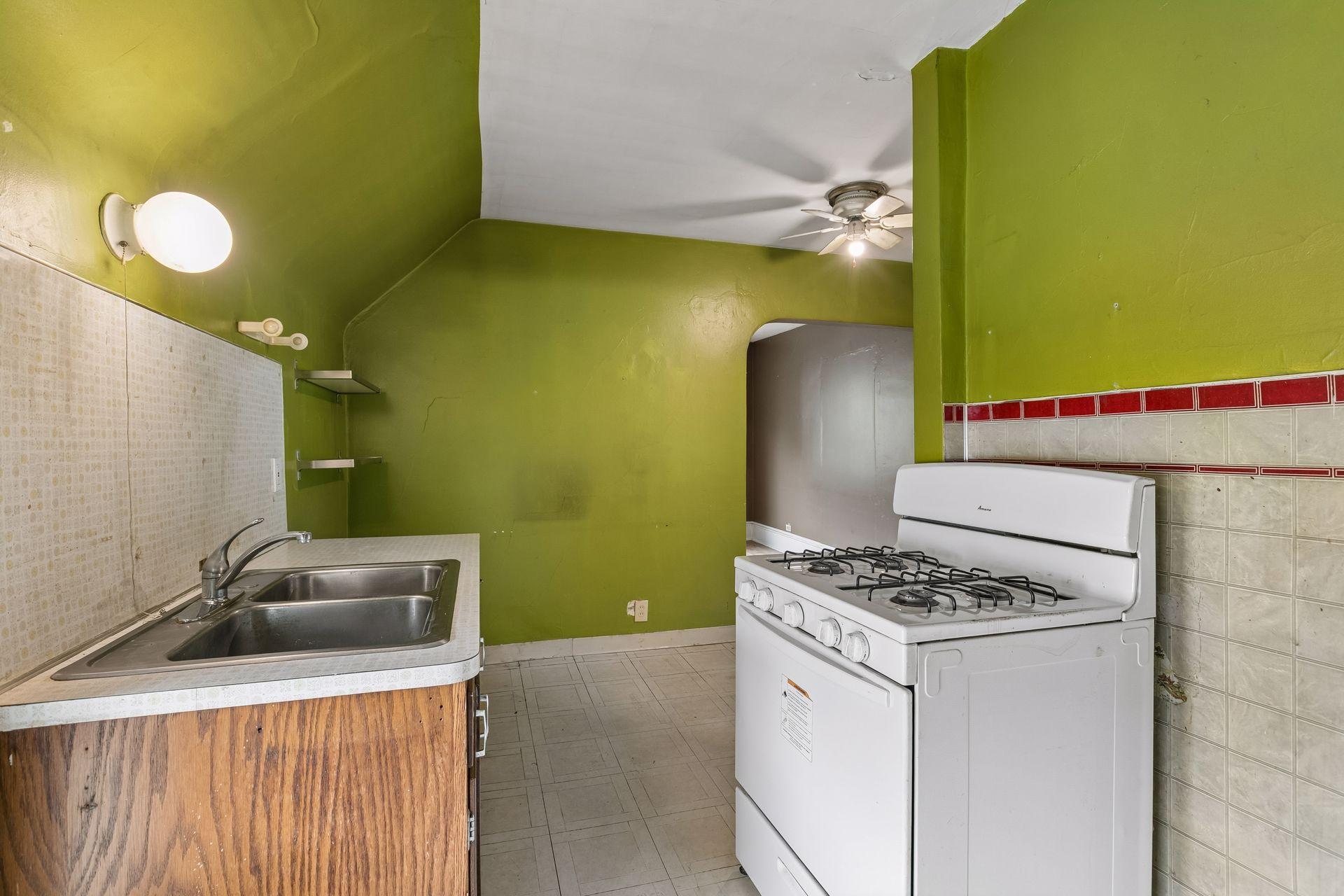 View of Residential Income at 628 4th Street, Minneapolis MN 55413, Minneapolis (28 of 40) - Mike Wilen | Minnesota Team Real Estate