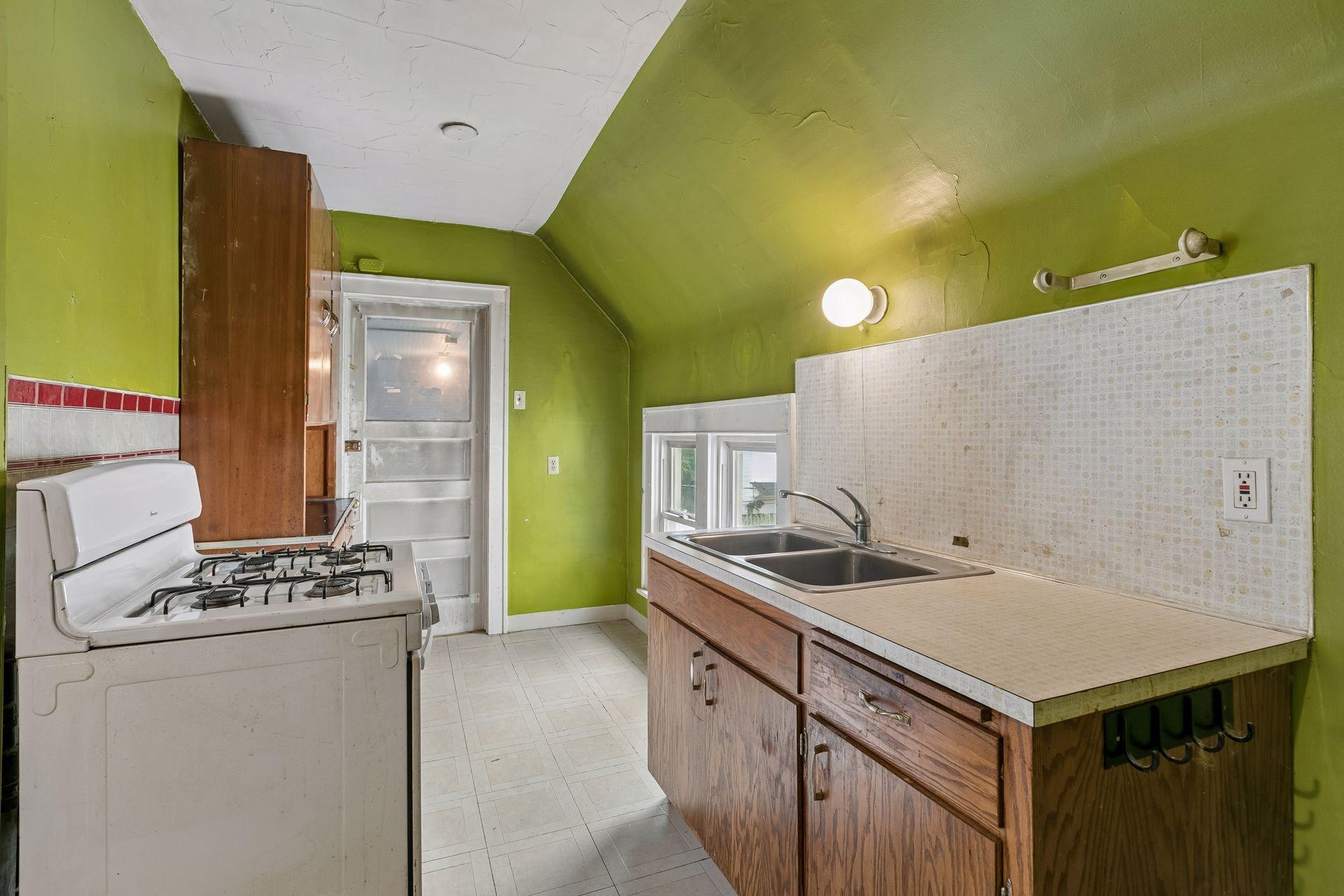 View of Residential Income at 628 4th Street, Minneapolis MN 55413, Minneapolis (26 of 40) - Mike Wilen | Minnesota Team Real Estate