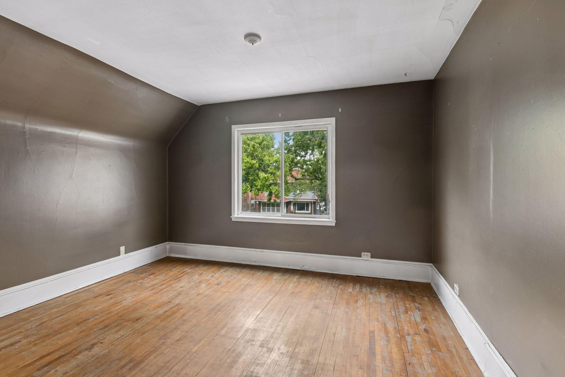 View of Residential Income at 628 4th Street, Minneapolis MN 55413, Minneapolis (23 of 40) - Mike Wilen | Minnesota Team Real Estate
