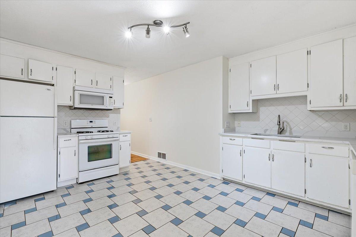 View of Residential Income at 6024 35th Street, Saint Louis Park MN 55416, Saint Louis Park (27 of 47) - Mike Wilen | Minnesota Team Real Estate