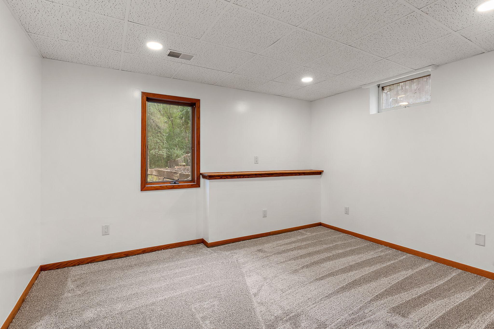 View of Residential at 6520 Dawn Avenue, Inver Grove Heights MN 55076, Inver Grove Heights (24 of 33) - Mike Wilen | Minnesota Team Real Estate
