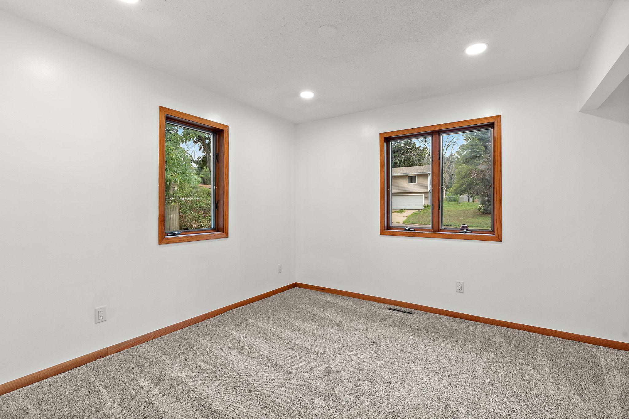 View of Residential at 6520 Dawn Avenue, Inver Grove Heights MN 55076, Inver Grove Heights (16 of 33) - Mike Wilen | Minnesota Team Real Estate