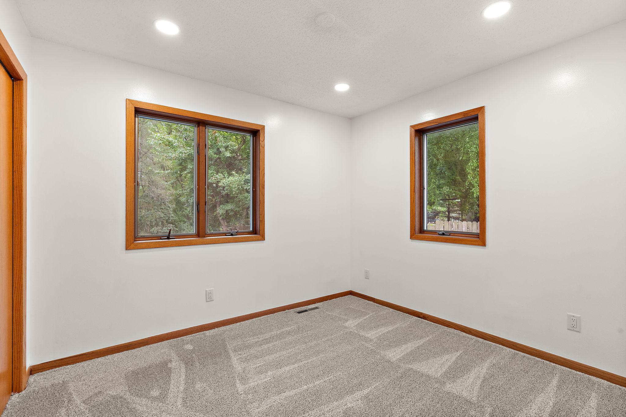 View of Residential at 6520 Dawn Avenue, Inver Grove Heights MN 55076, Inver Grove Heights (14 of 33) - Mike Wilen | Minnesota Team Real Estate