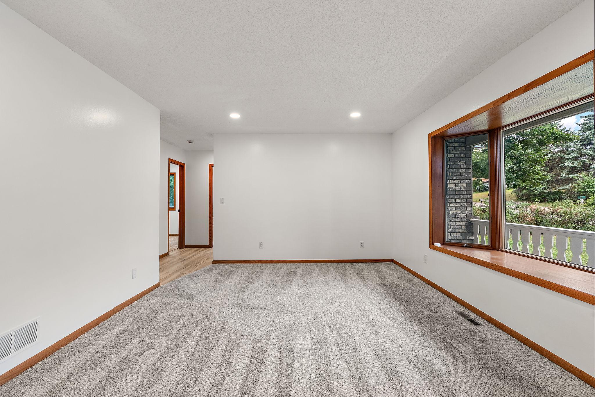 View of Residential at 6520 Dawn Avenue, Inver Grove Heights MN 55076, Inver Grove Heights (26 of 33) - Mike Wilen | Minnesota Team Real Estate