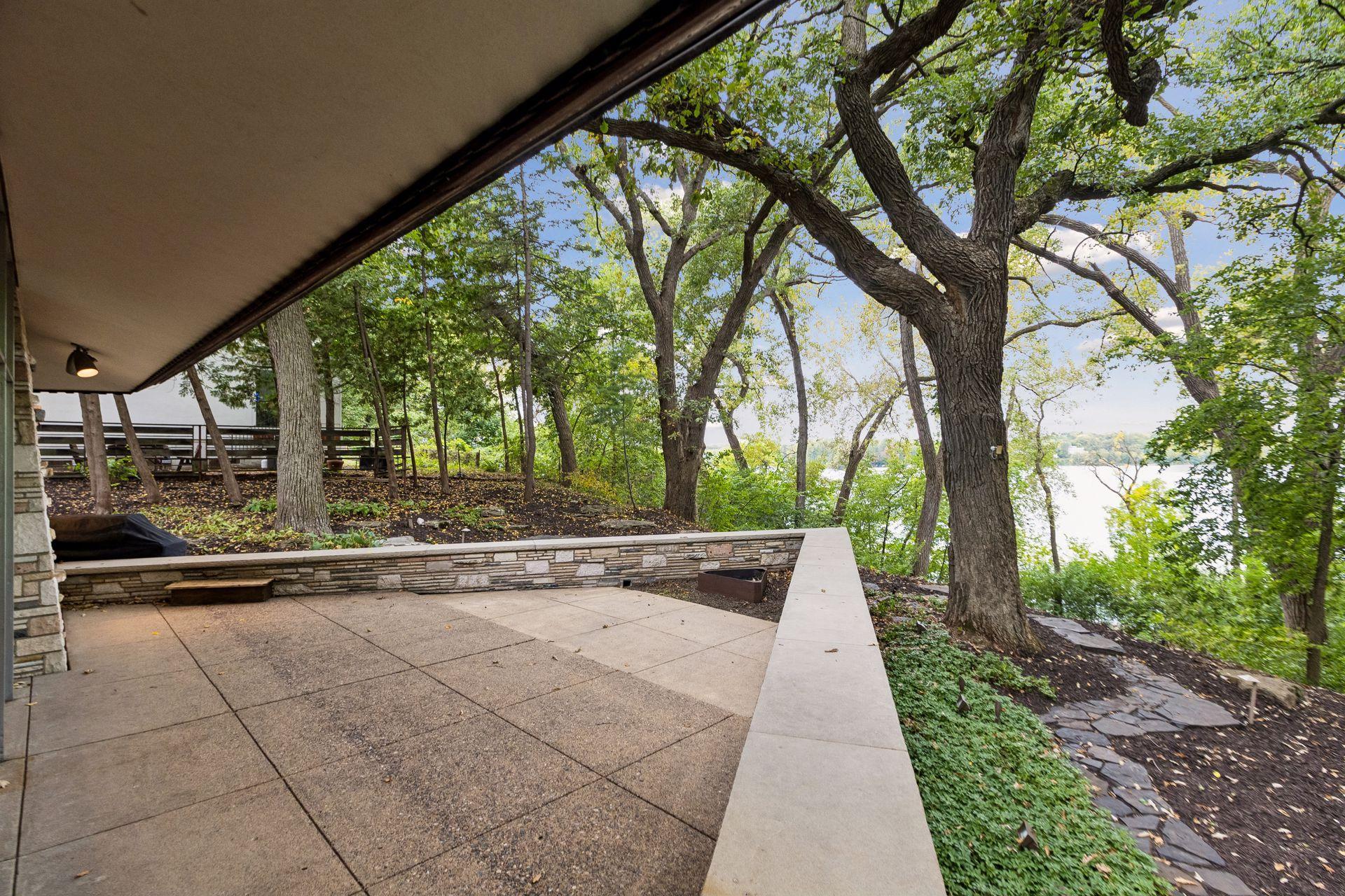 View of Residential at 2801 Burnham Boulevard, Minneapolis MN 55416, Minneapolis (8 of 35) - Mike Wilen | Minnesota Team Real Estate