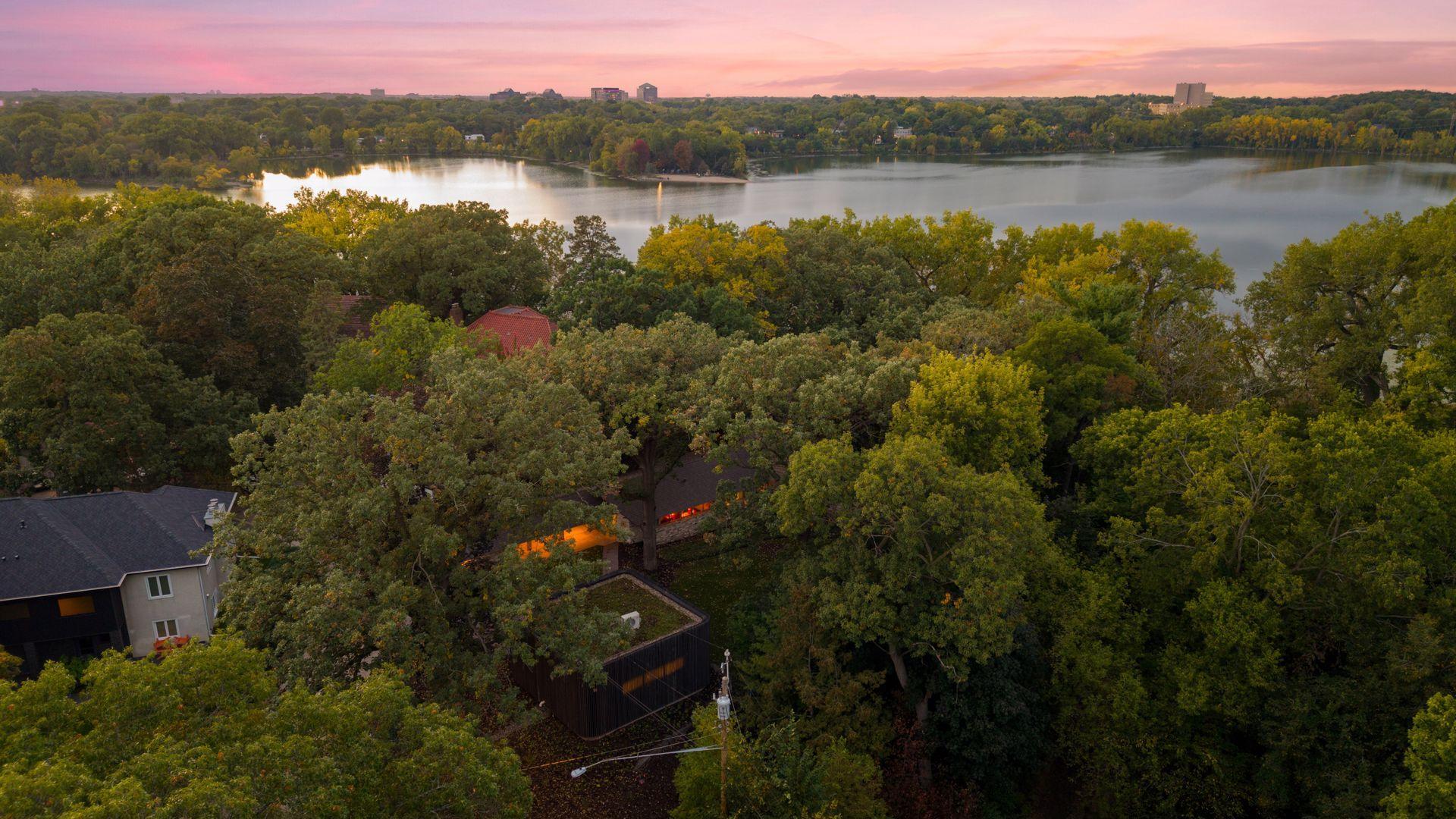 View of Residential at 2801 Burnham Boulevard, Minneapolis MN 55416, Minneapolis (34 of 35) - Mike Wilen | Minnesota Team Real Estate