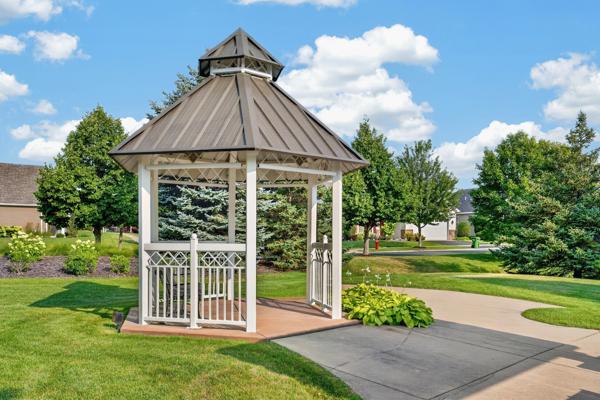 View of Residential at 7417 Shadyview Lane, Maple Grove MN 55311, Maple Grove (35 of 42) - Mike Wilen | Minnesota Team Real Estate