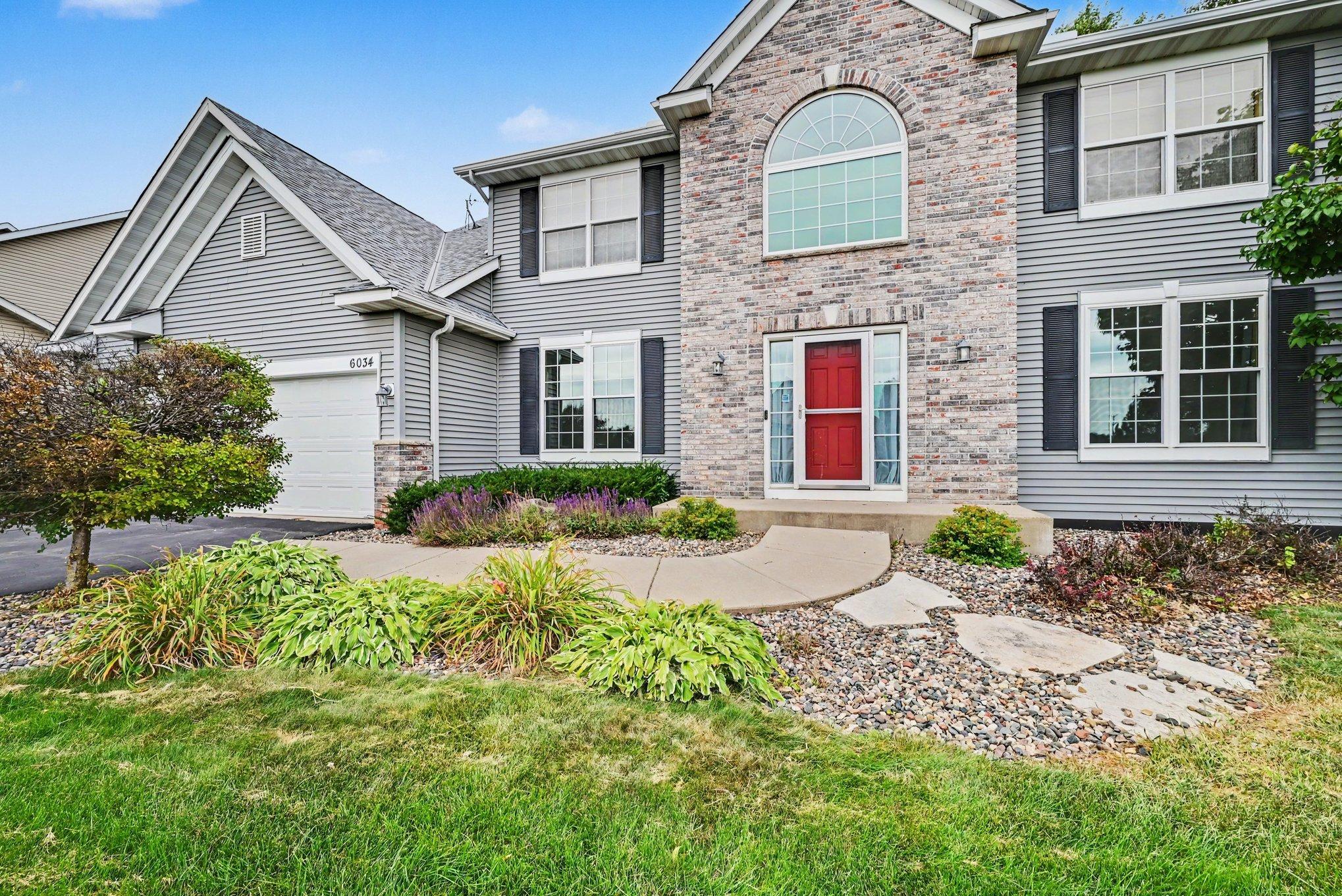 View of Residential at 6034 Summit Curve, Cottage Grove MN 55016, Cottage Grove (3 of 37) - Mike Wilen | Minnesota Team Real Estate