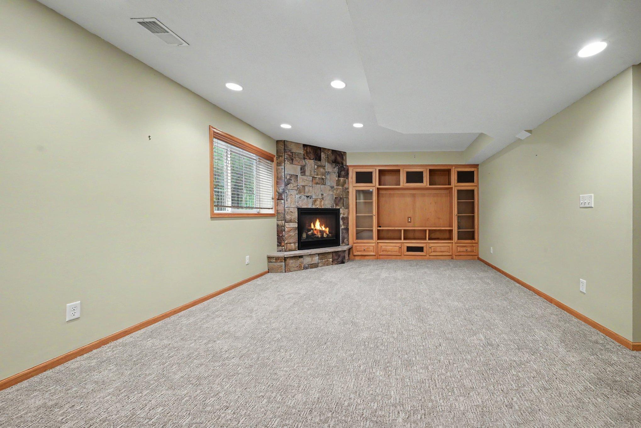 View of Residential at 6034 Summit Curve, Cottage Grove MN 55016, Cottage Grove (20 of 37) - Mike Wilen | Minnesota Team Real Estate