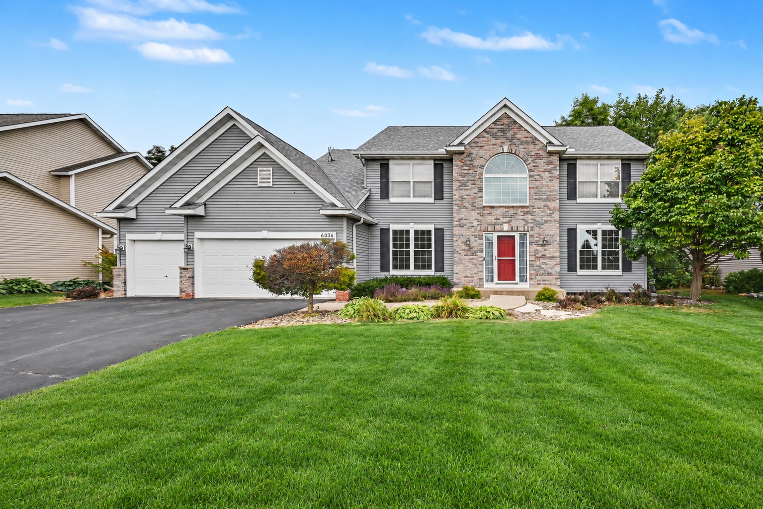 View of Residential at 6034 Summit Curve, Cottage Grove MN 55016, Cottage Grove (4 of 45) - Mike Wilen | Minnesota Team Real Estate