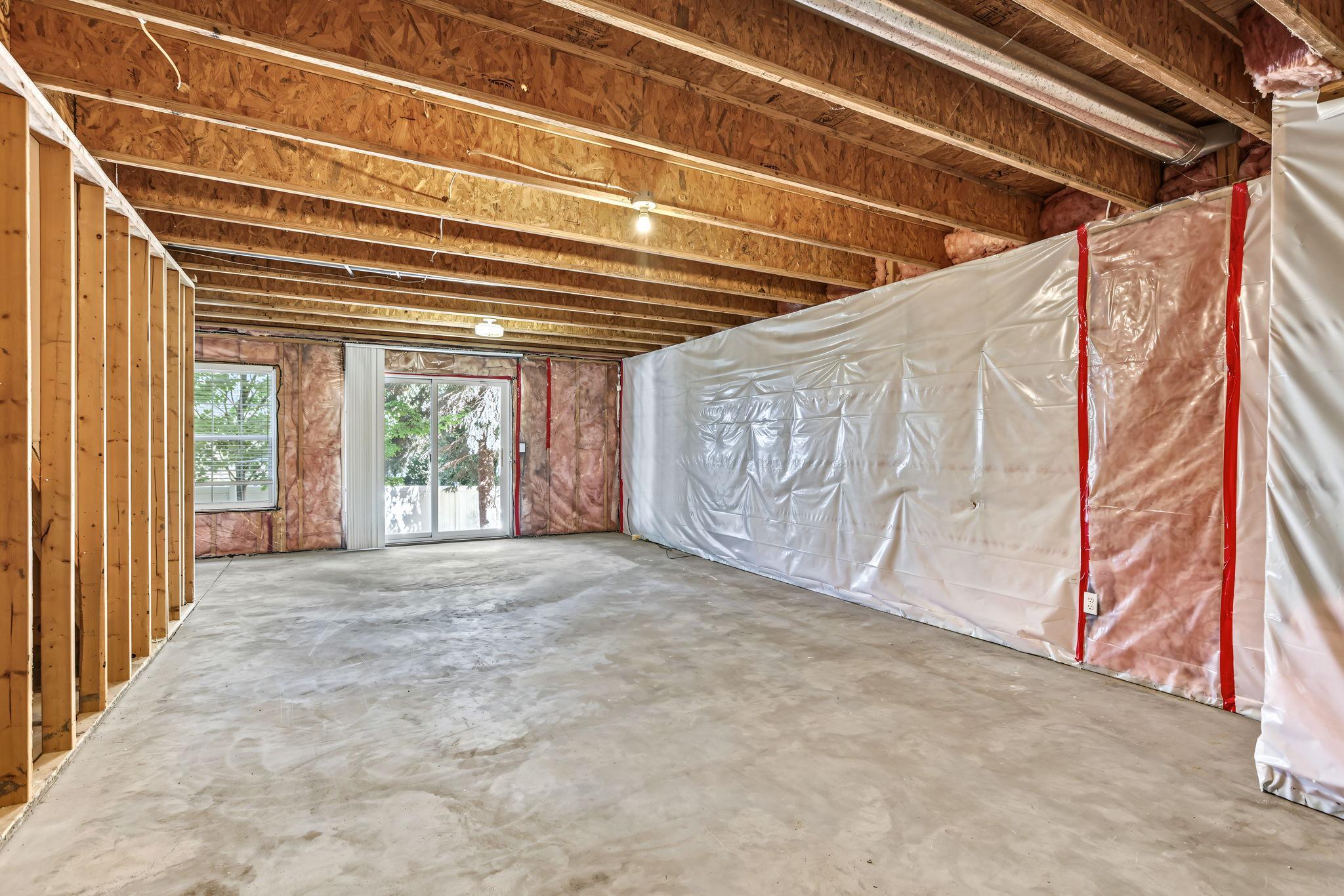 View of Residential at 433 Meadowood Lane, Burnsville MN 55337, Burnsville (16 of 18) - Mike Wilen | Minnesota Team Real Estate