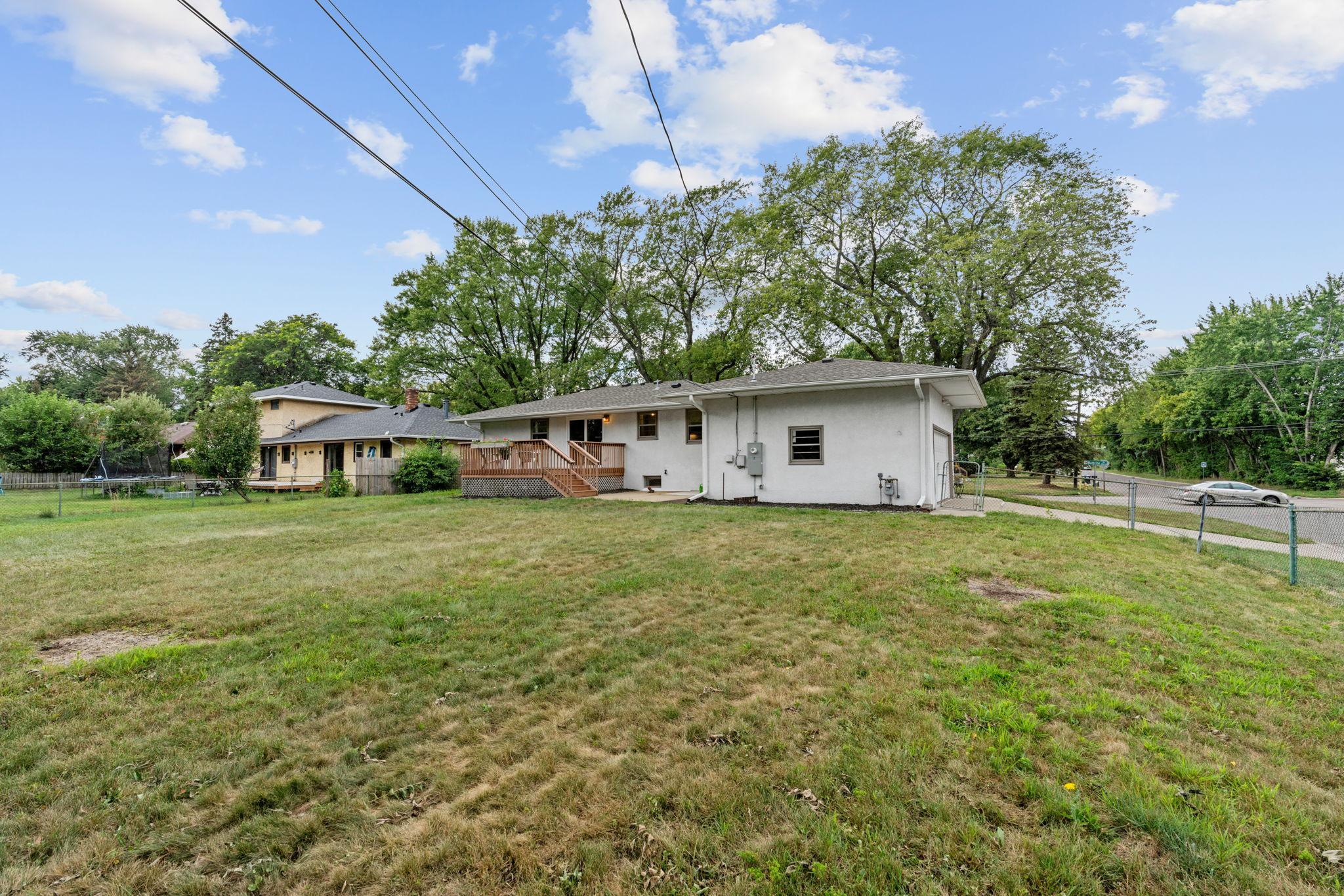 View of Residential at 2754 Hamline Avenue, Roseville MN 55113, Roseville (39 of 45) - Mike Wilen | Minnesota Team Real Estate