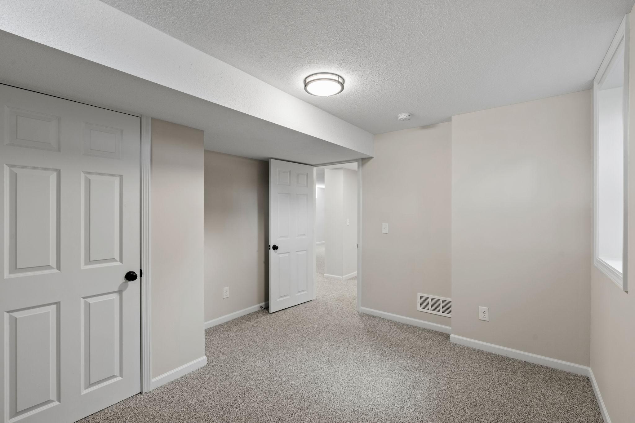 View of Residential at 2754 Hamline Avenue, Roseville MN 55113, Roseville (24 of 45) - Mike Wilen | Minnesota Team Real Estate