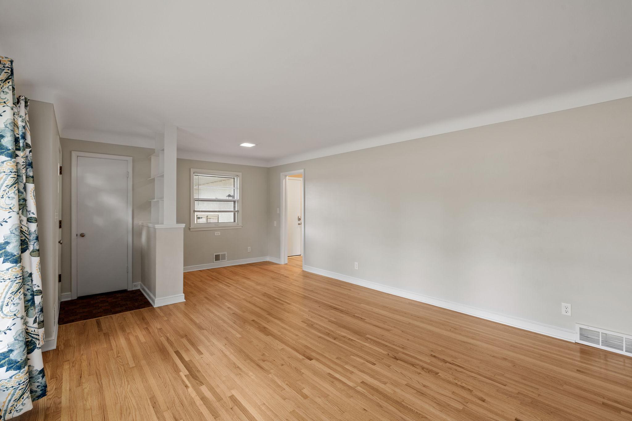 View of Residential at 2754 Hamline Avenue, Roseville MN 55113, Roseville (11 of 45) - Mike Wilen | Minnesota Team Real Estate