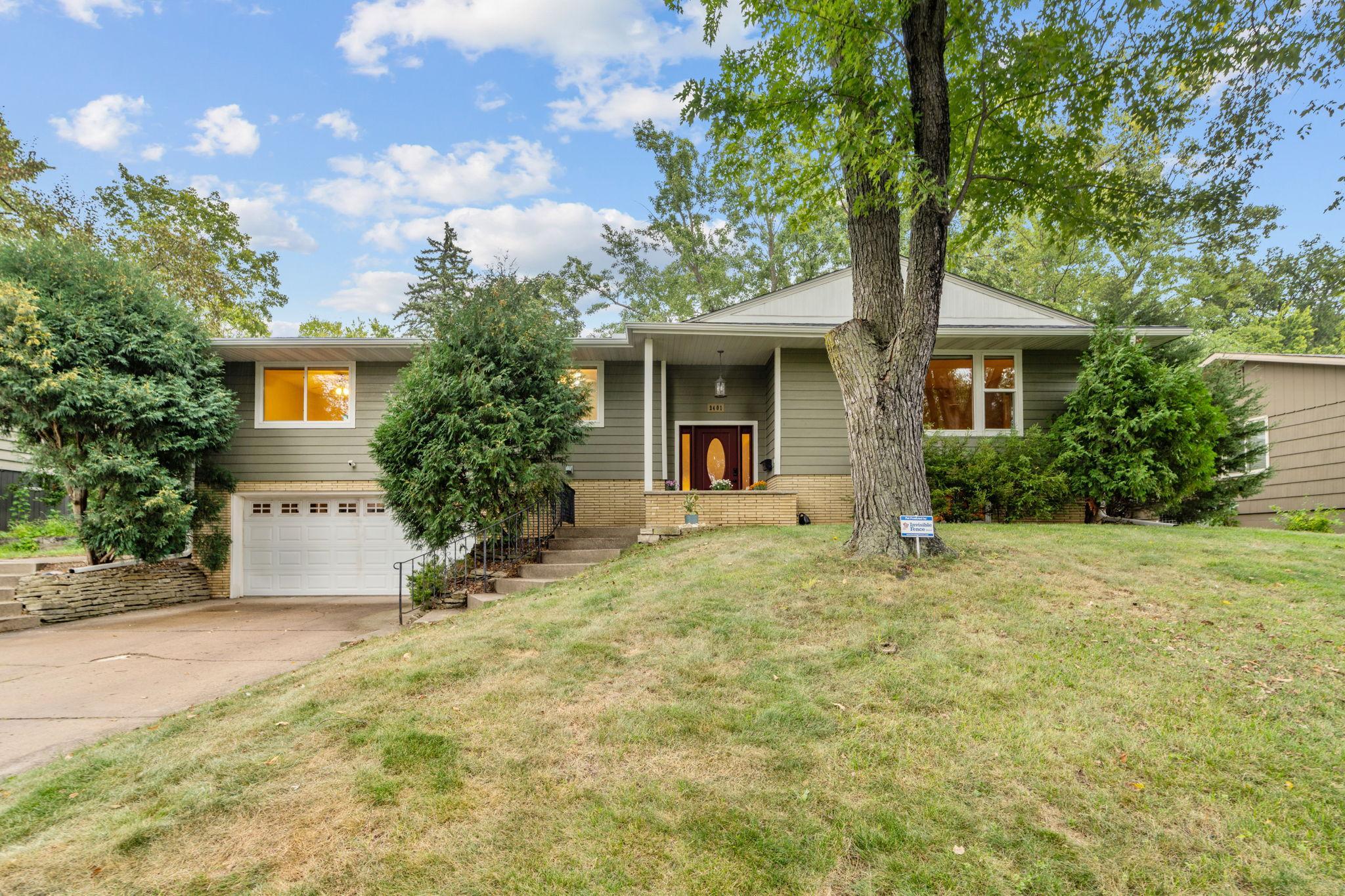 View of Residential at 2401 Gettysburg Avenue, Saint Louis Park MN 55426, Saint Louis Park (4 of 49) - Mike Wilen | Minnesota Team Real Estate