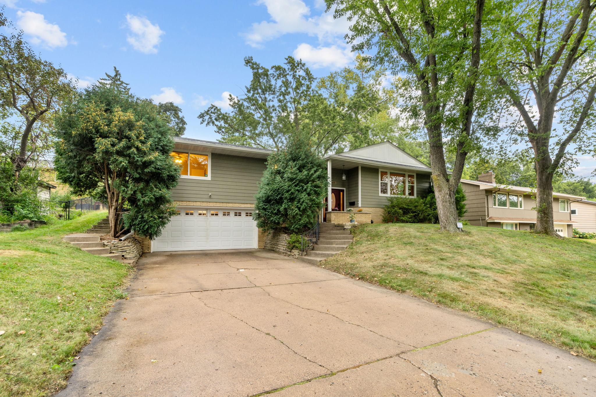 View of Residential at 2401 Gettysburg Avenue, Saint Louis Park MN 55426, Saint Louis Park (2 of 49) - Mike Wilen | Minnesota Team Real Estate