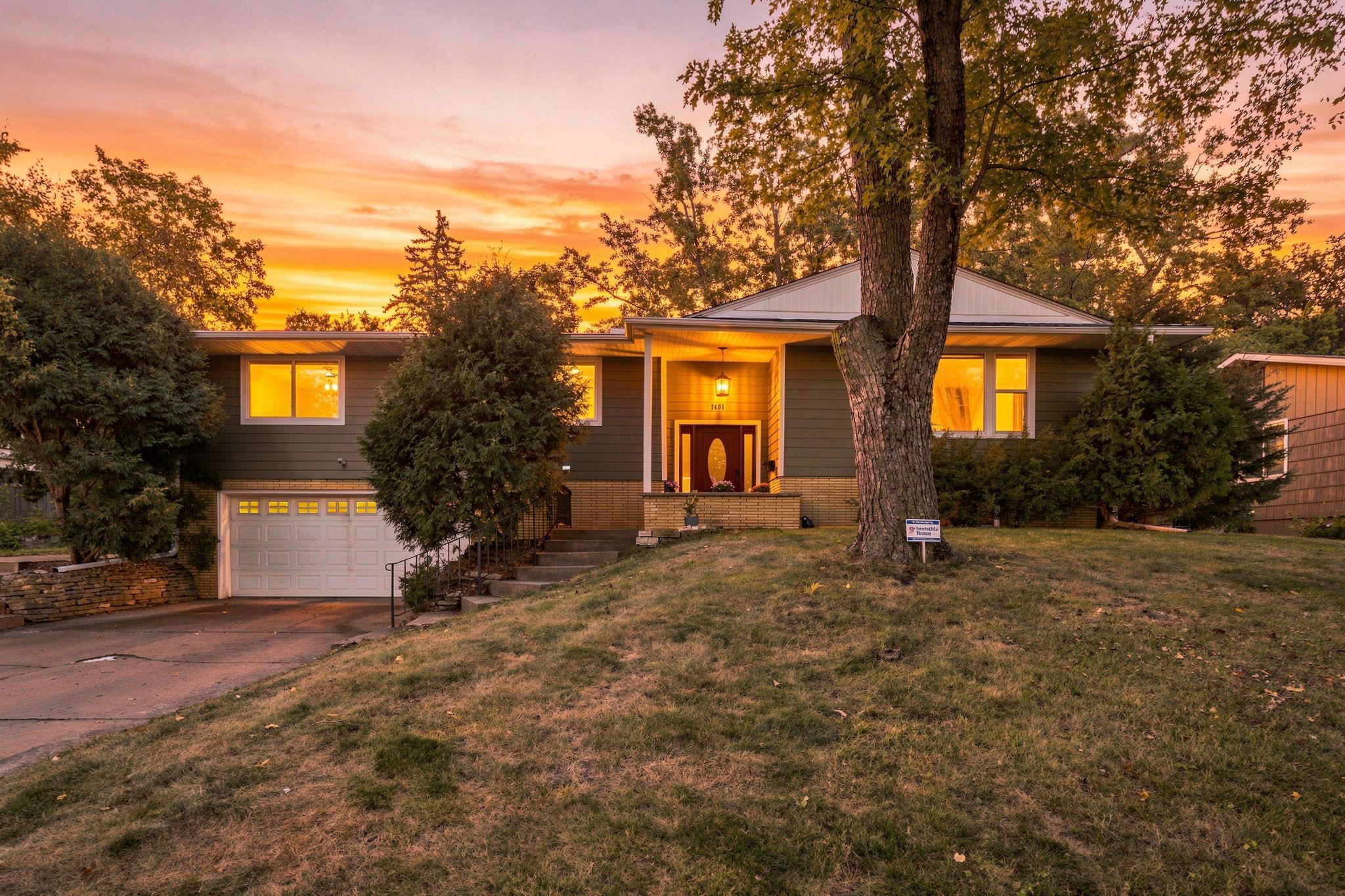 View of Single Family at 2401 Gettysburg Avenue, Saint Louis Park - Mike Wilen | Minnesota Team Real Estate