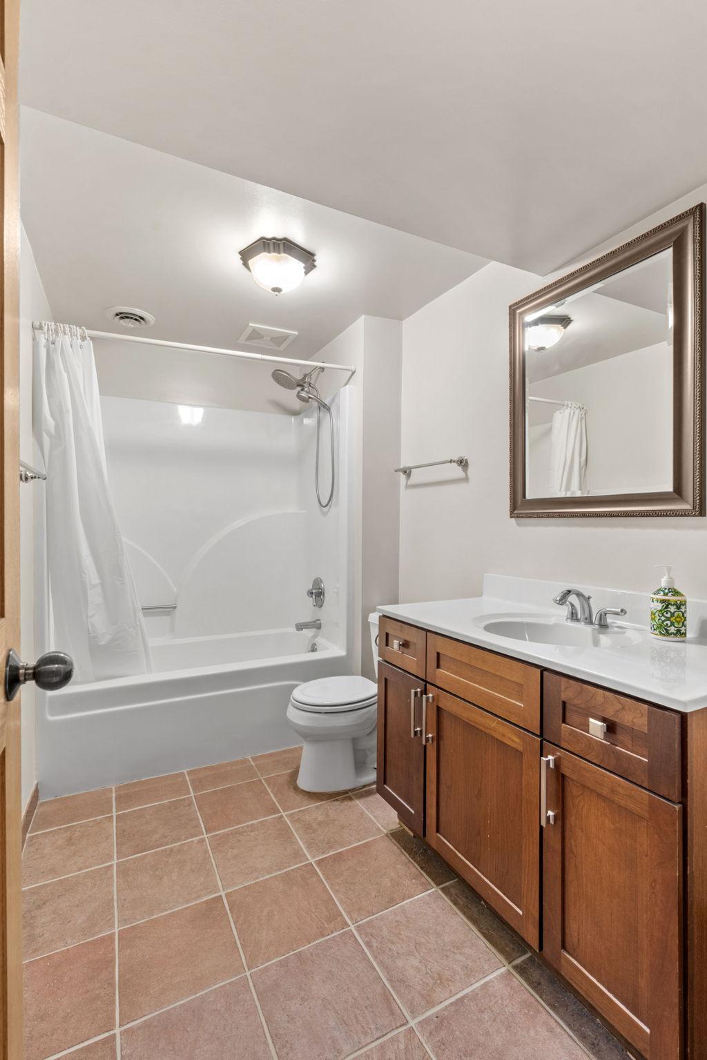 View of Residential at 2401 Gettysburg Avenue, Saint Louis Park MN 55426, Saint Louis Park (40 of 49) - Mike Wilen | Minnesota Team Real Estate