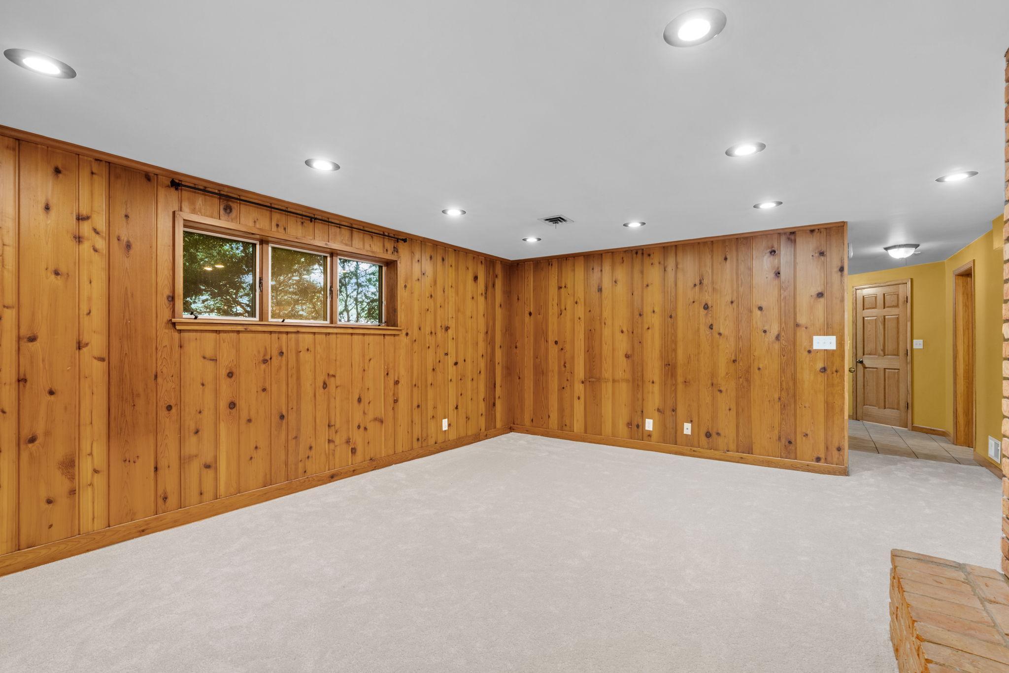 View of Residential at 2401 Gettysburg Avenue, Saint Louis Park MN 55426, Saint Louis Park (33 of 49) - Mike Wilen | Minnesota Team Real Estate