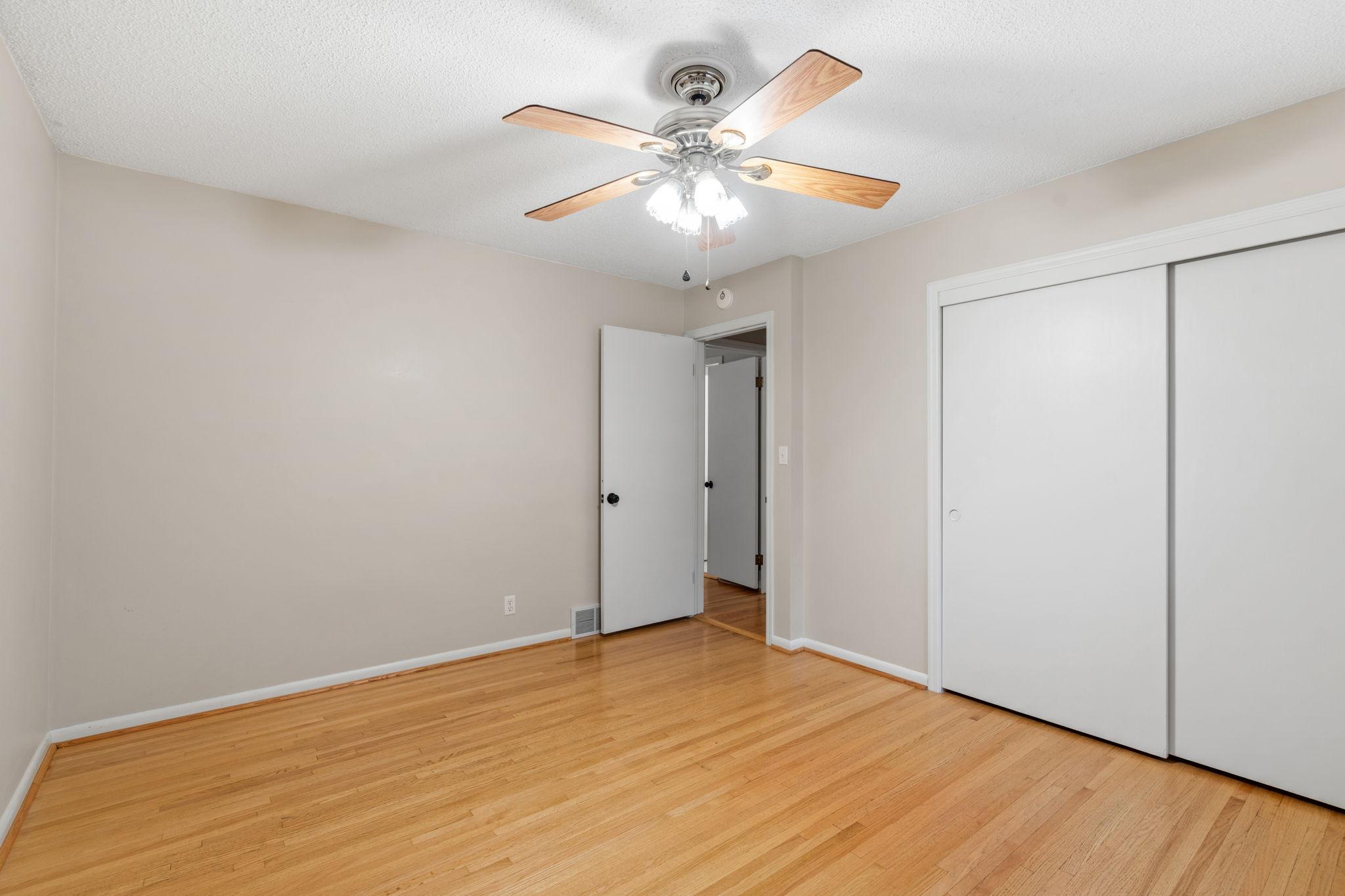 View of Residential at 2401 Gettysburg Avenue, Saint Louis Park MN 55426, Saint Louis Park (26 of 49) - Mike Wilen | Minnesota Team Real Estate