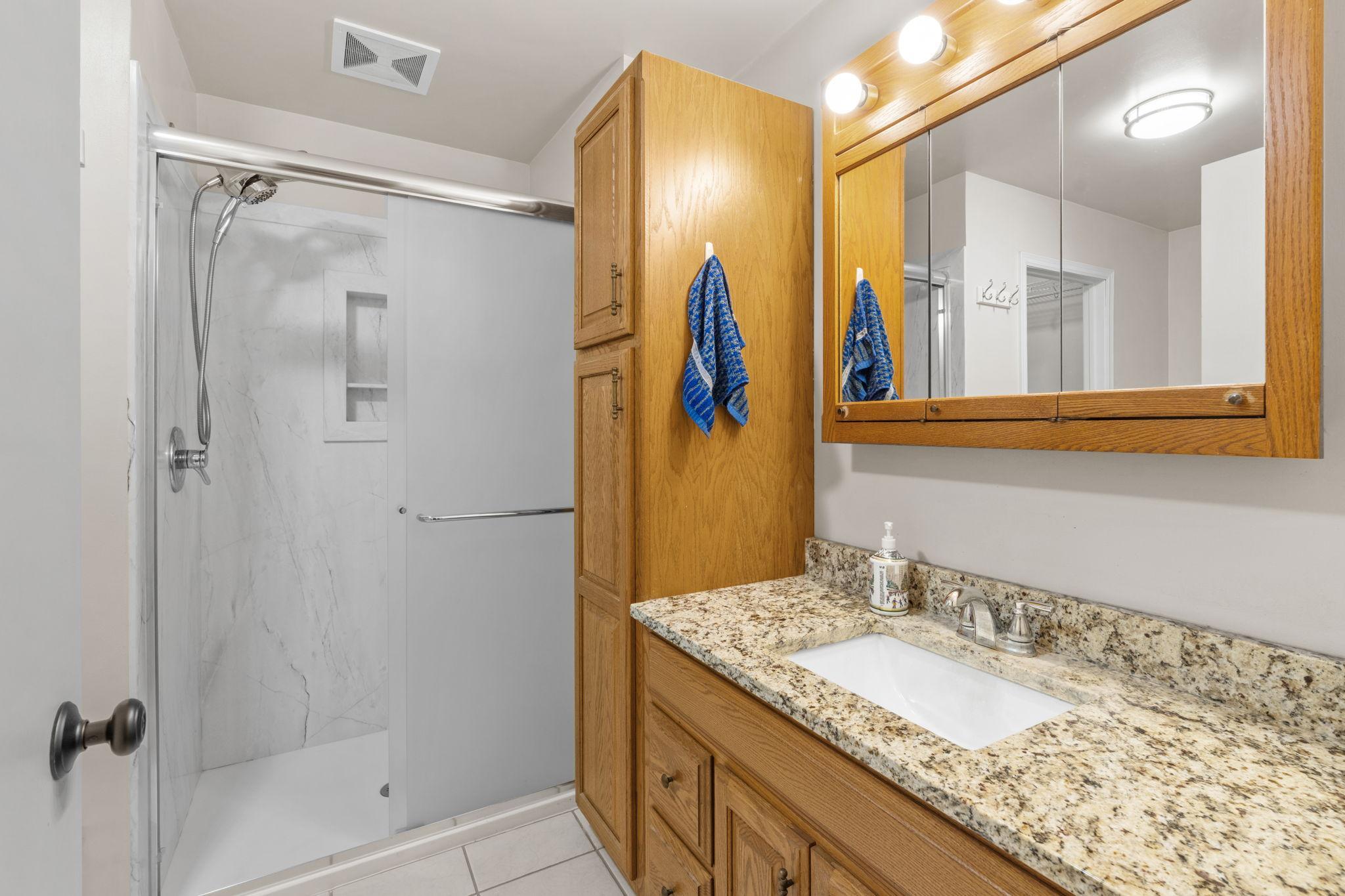 View of Residential at 2401 Gettysburg Avenue, Saint Louis Park MN 55426, Saint Louis Park (21 of 49) - Mike Wilen | Minnesota Team Real Estate
