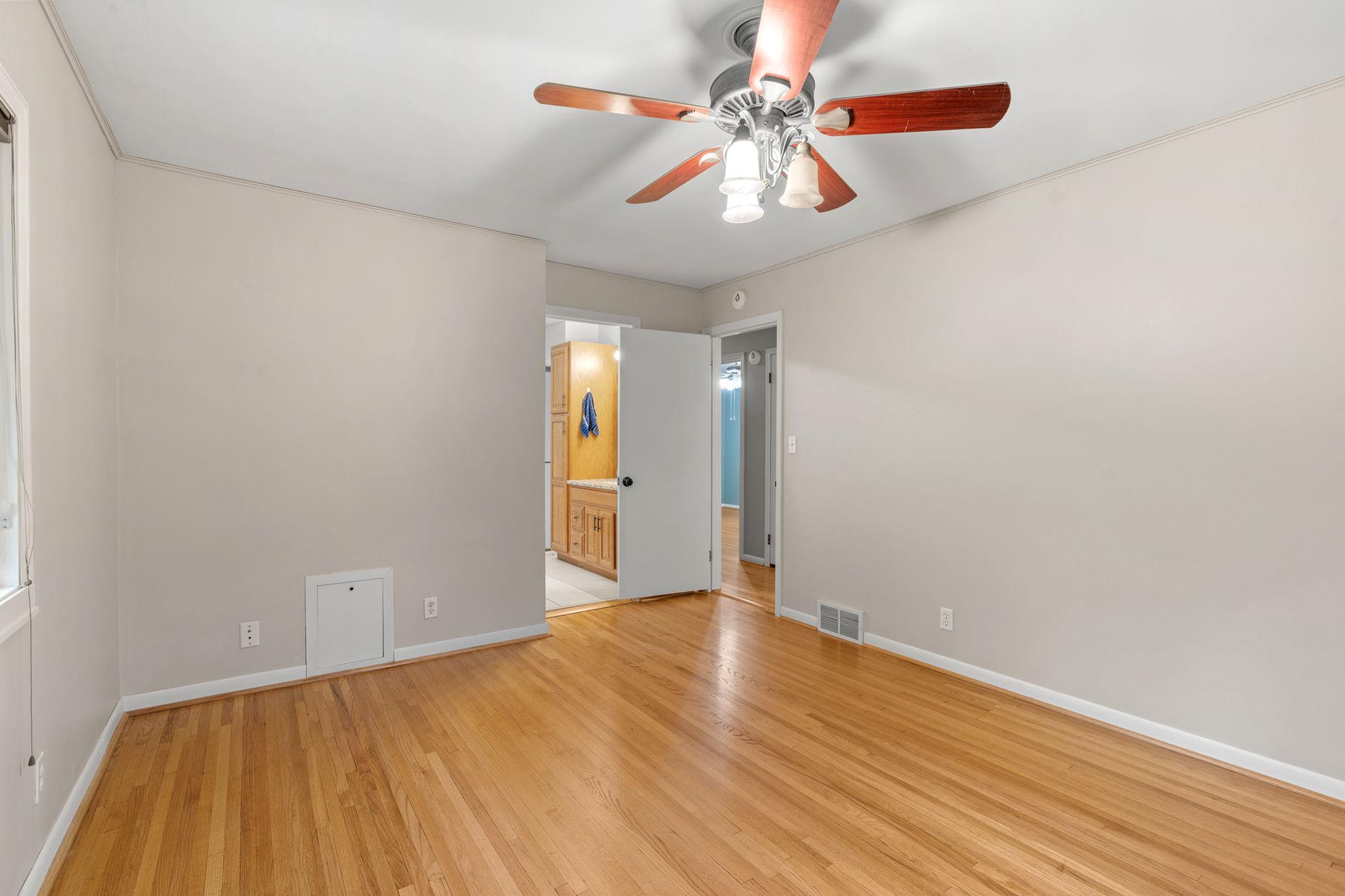 View of Residential at 2401 Gettysburg Avenue, Saint Louis Park MN 55426, Saint Louis Park (20 of 49) - Mike Wilen | Minnesota Team Real Estate