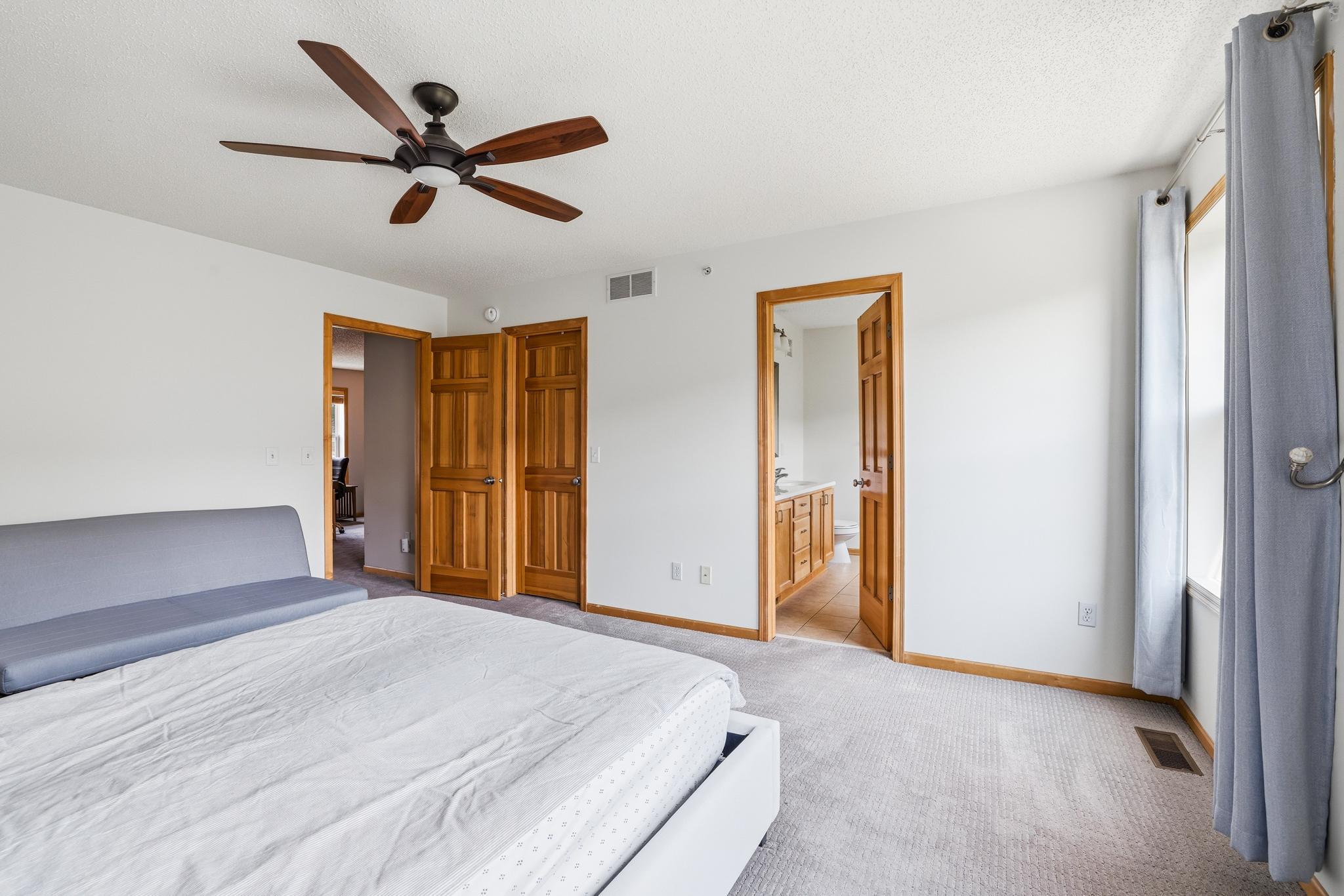 View of Residential at 11317 Stratton Avenue #100, Eden Prairie MN 55344, Eden Prairie (21 of 32) - Mike Wilen | Minnesota Team Real Estate