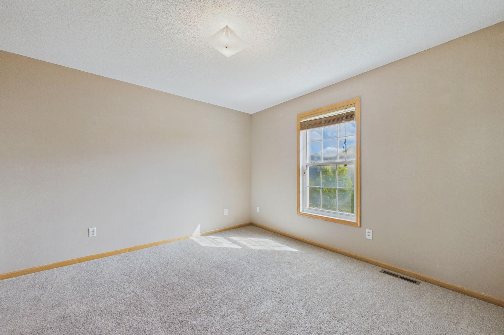 View of Residential at 1421 Coneflower Lane, Shakopee MN 55379, Shakopee (19 of 31) - Mike Wilen | Minnesota Team Real Estate
