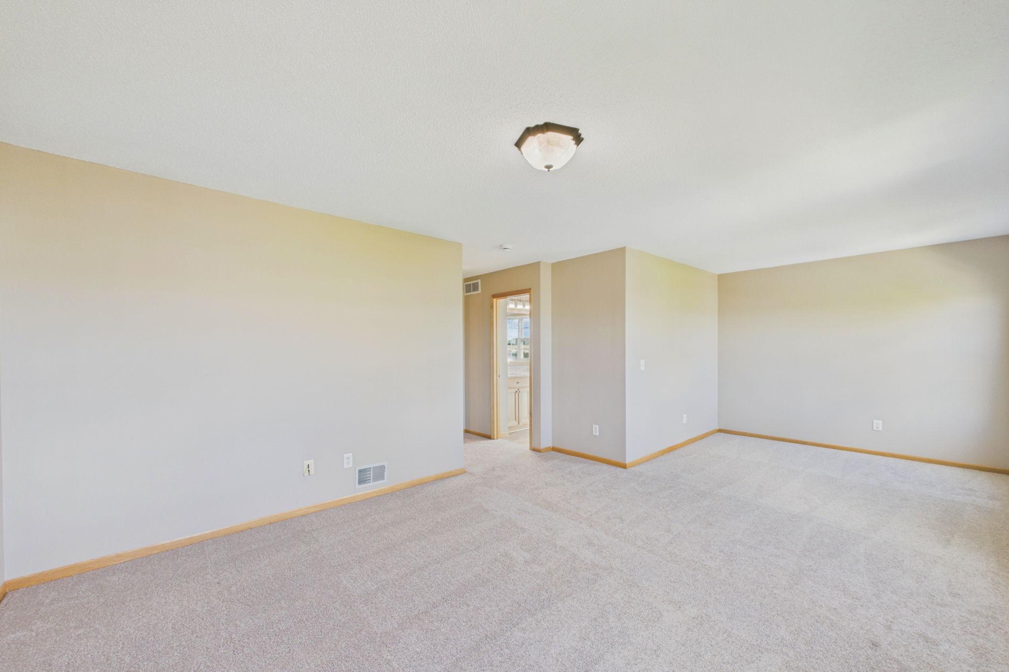 View of Residential at 1421 Coneflower Lane, Shakopee MN 55379, Shakopee (14 of 31) - Mike Wilen | Minnesota Team Real Estate