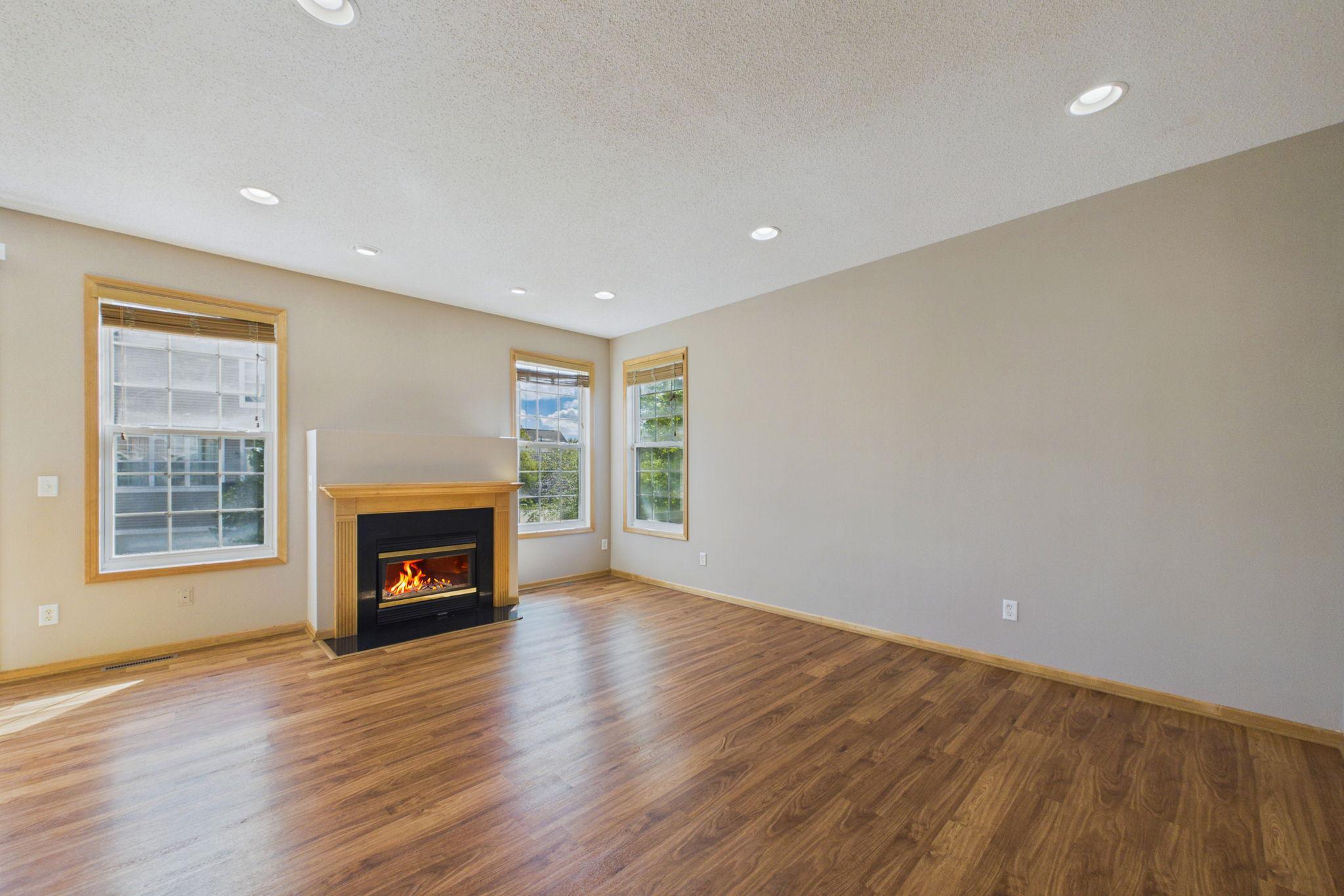 View of Residential at 1421 Coneflower Lane, Shakopee MN 55379, Shakopee (8 of 31) - Mike Wilen | Minnesota Team Real Estate