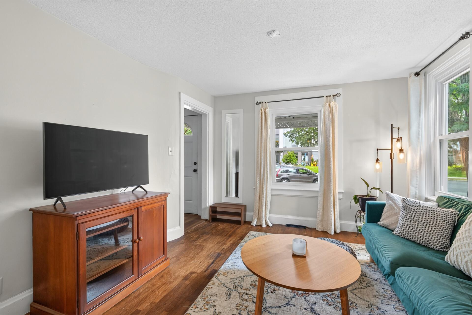View of Residential at 1838 Jackson Street, Minneapolis MN 55418, Minneapolis (2 of 21) - Mike Wilen | Minnesota Team Real Estate